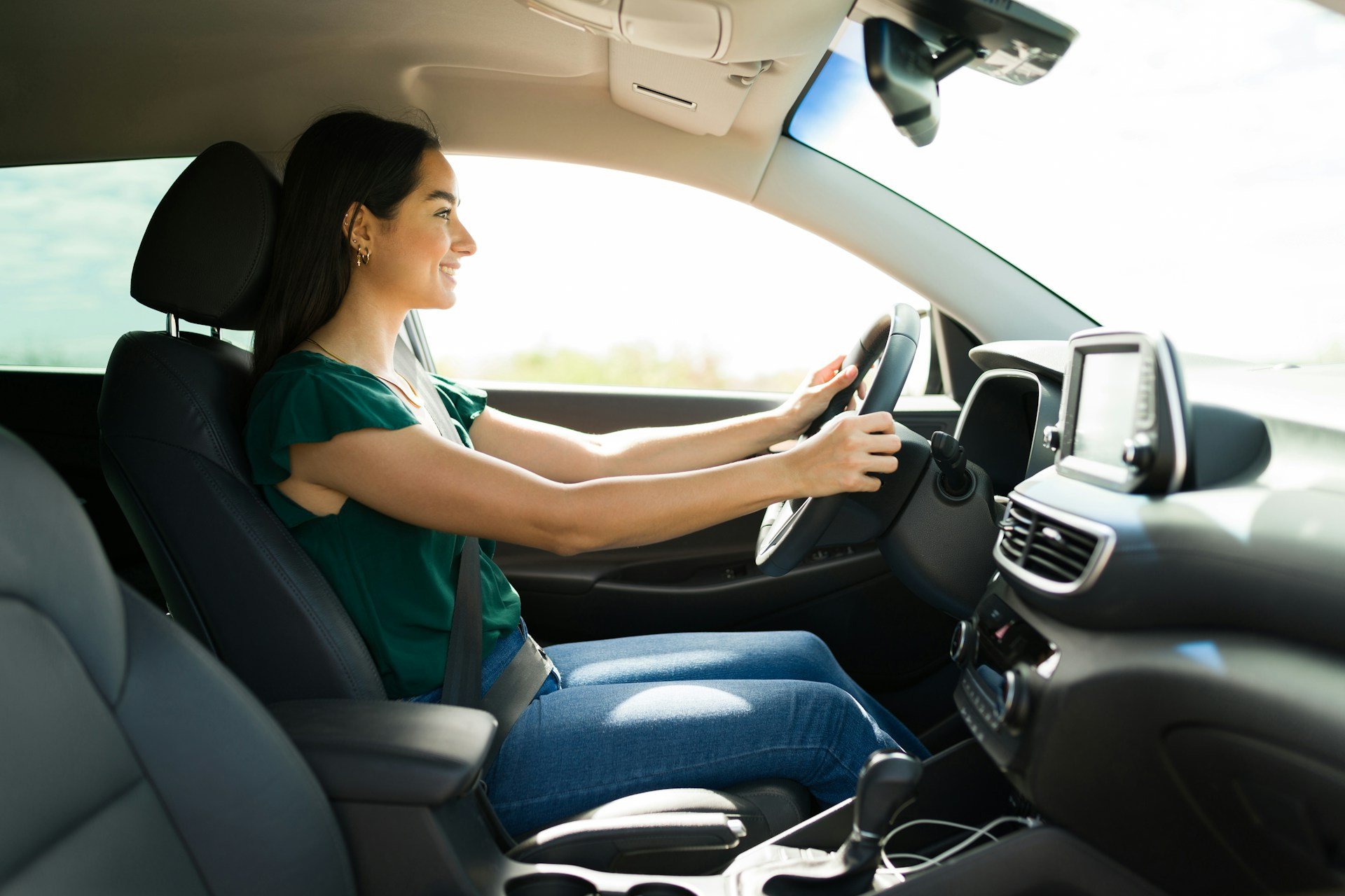       
  
      A No-Surprises Guide to Tracking Driving Safely Without GPS      A cost-effective driving monitor might sound like a trade-off. Less tech, more guessing, right? Not always. If you're trying to track driving behavior without GPS, you'r