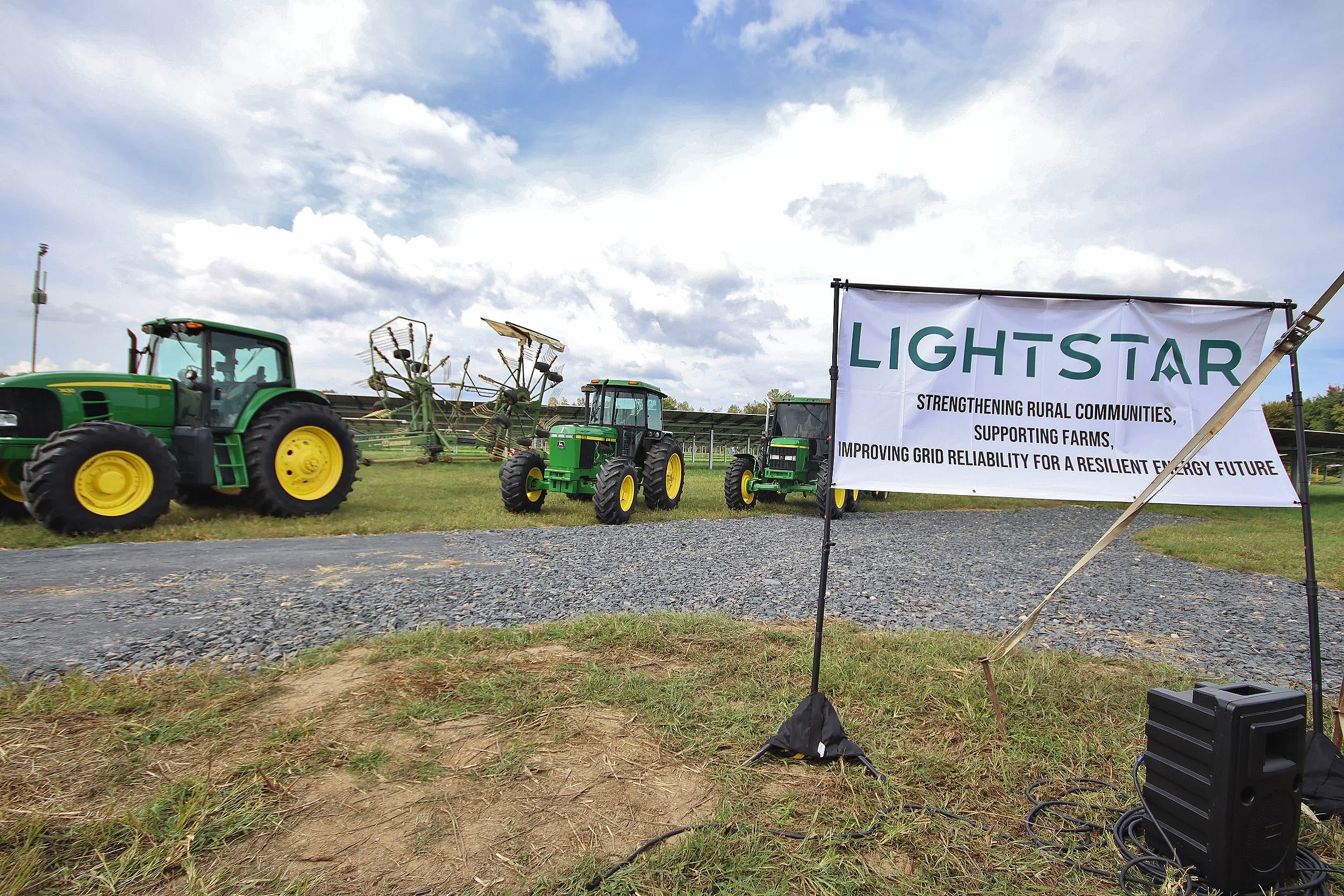 55 Plains Road Ribbon Cutting Ceremony, Equipment