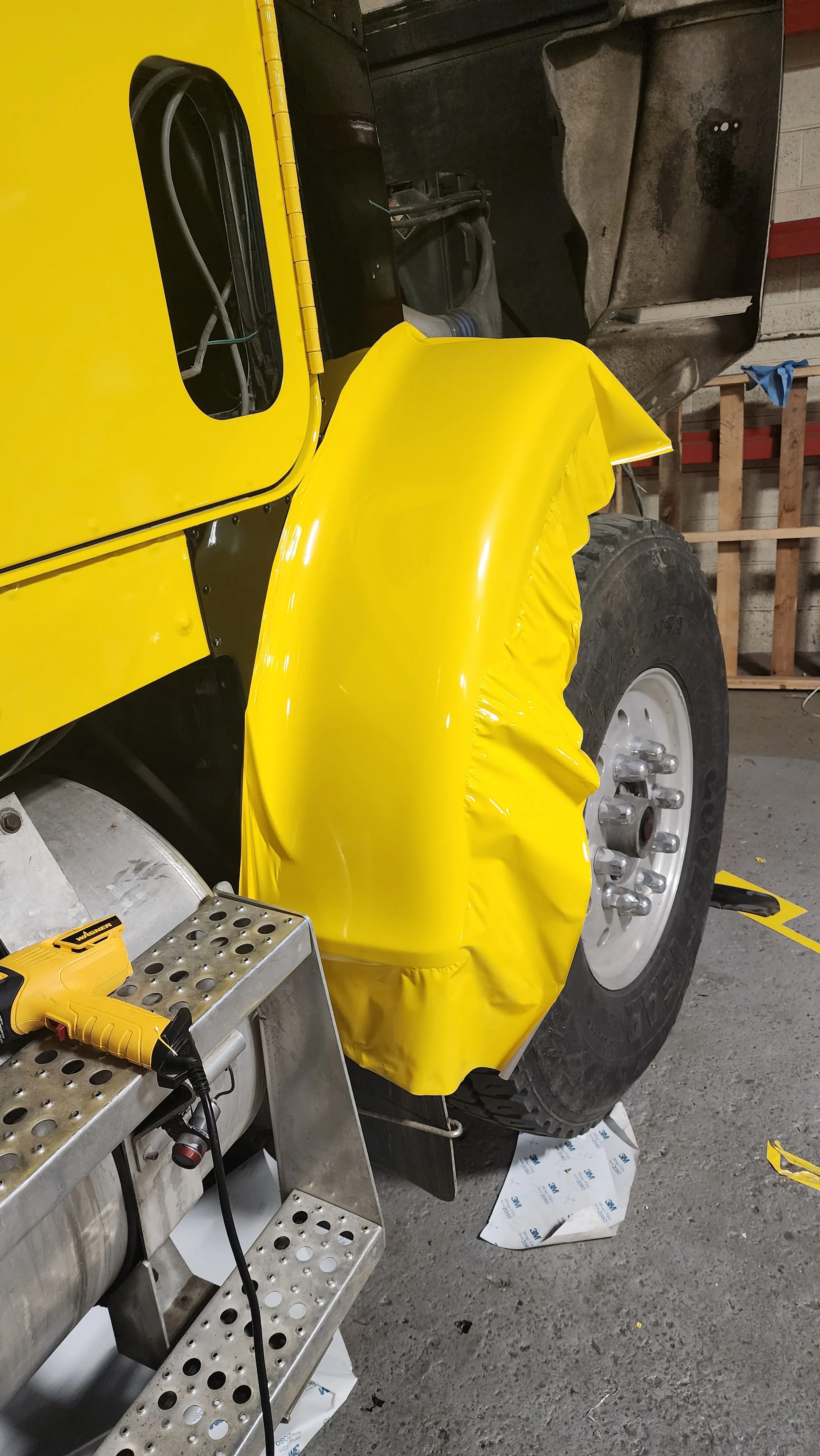 Vinyl wrap installation on fender