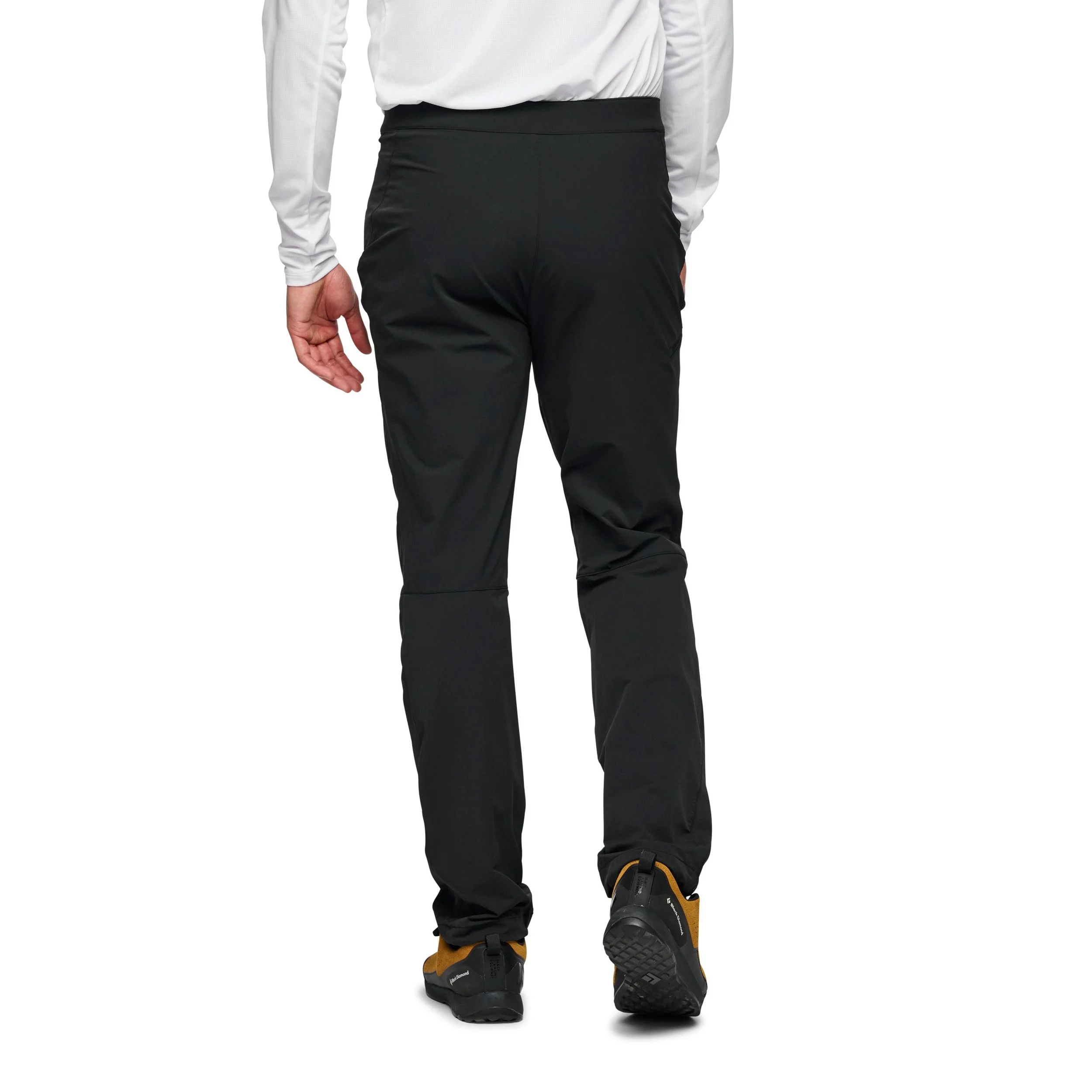743045_0002_M_ALPINE_PANTS_Black_04.jpg
