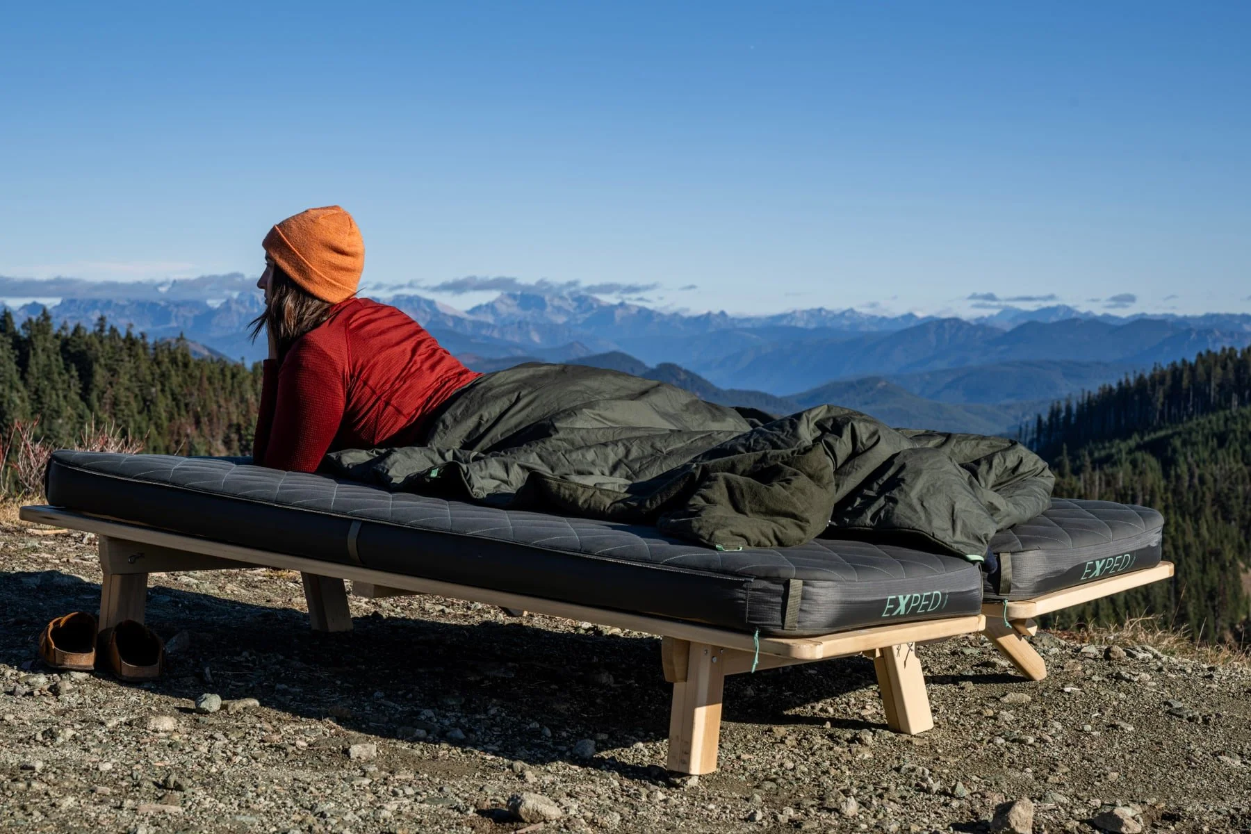 ©EXPEDUSA_LuxeMat_MW_LuxewoolBlanket_cot_1.jpg