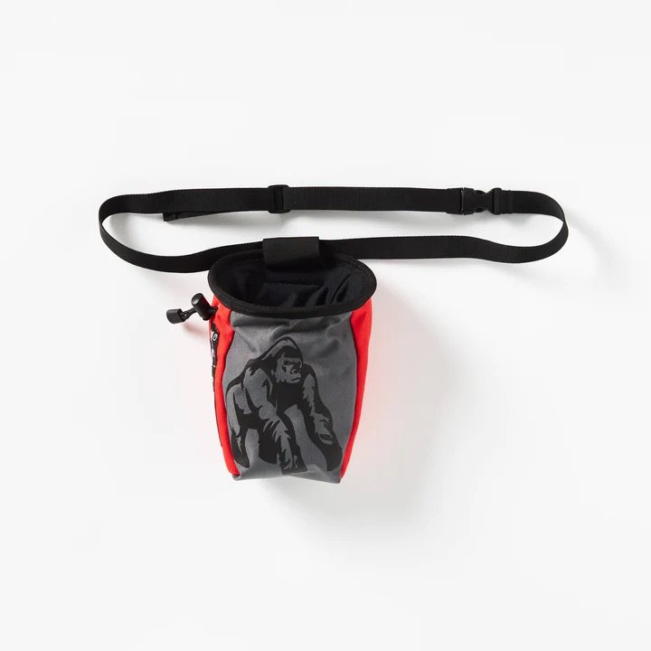 escape-climbing-gorilla-chalk-bag-1.jpeg