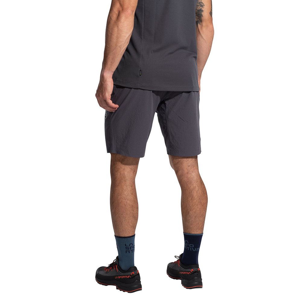s28_919004_helixir_shorts_m_onyx_chalk_2_2.jpg