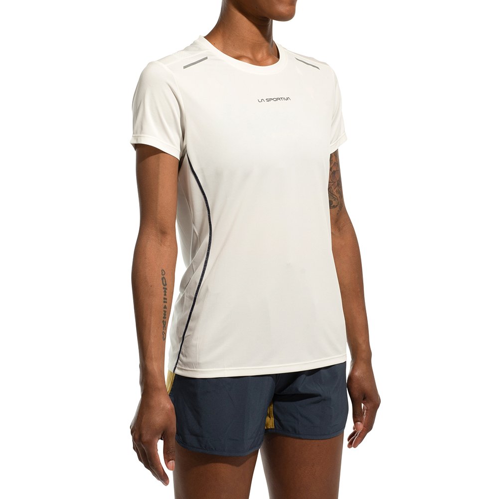 q53_004646_tracer_t-shirt_w_chalk_night_sky_1_1.jpg