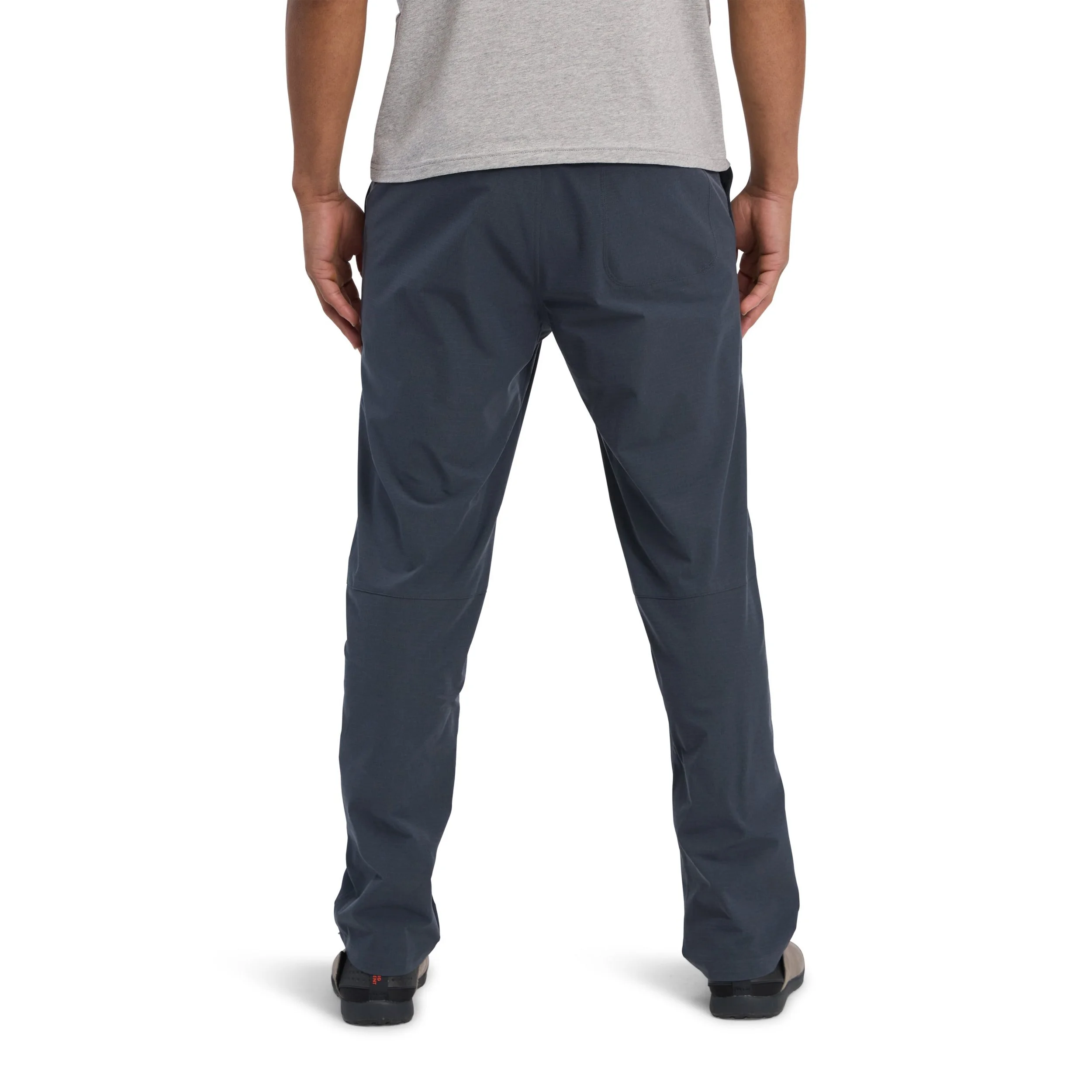 750148_0038_M_Sequence_Pants_Charcoal_04.jpg