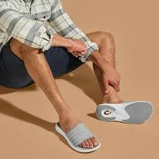 Olukai M- Komo Slide Sandal (M 10) — Lake State Mountaineering display picture 3