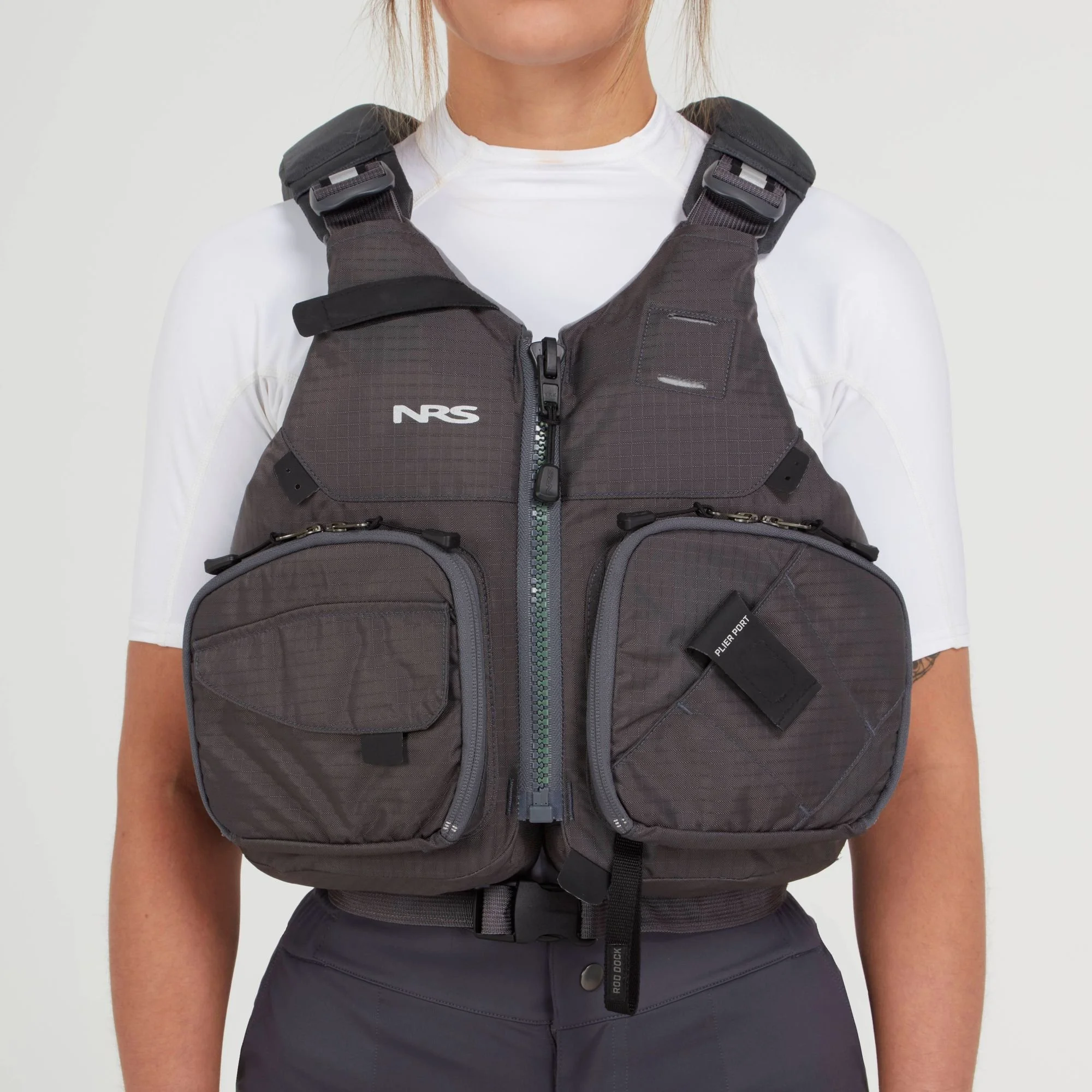 40009_06_Charcoal_Model_Front_051524_2000x2000.jpg
