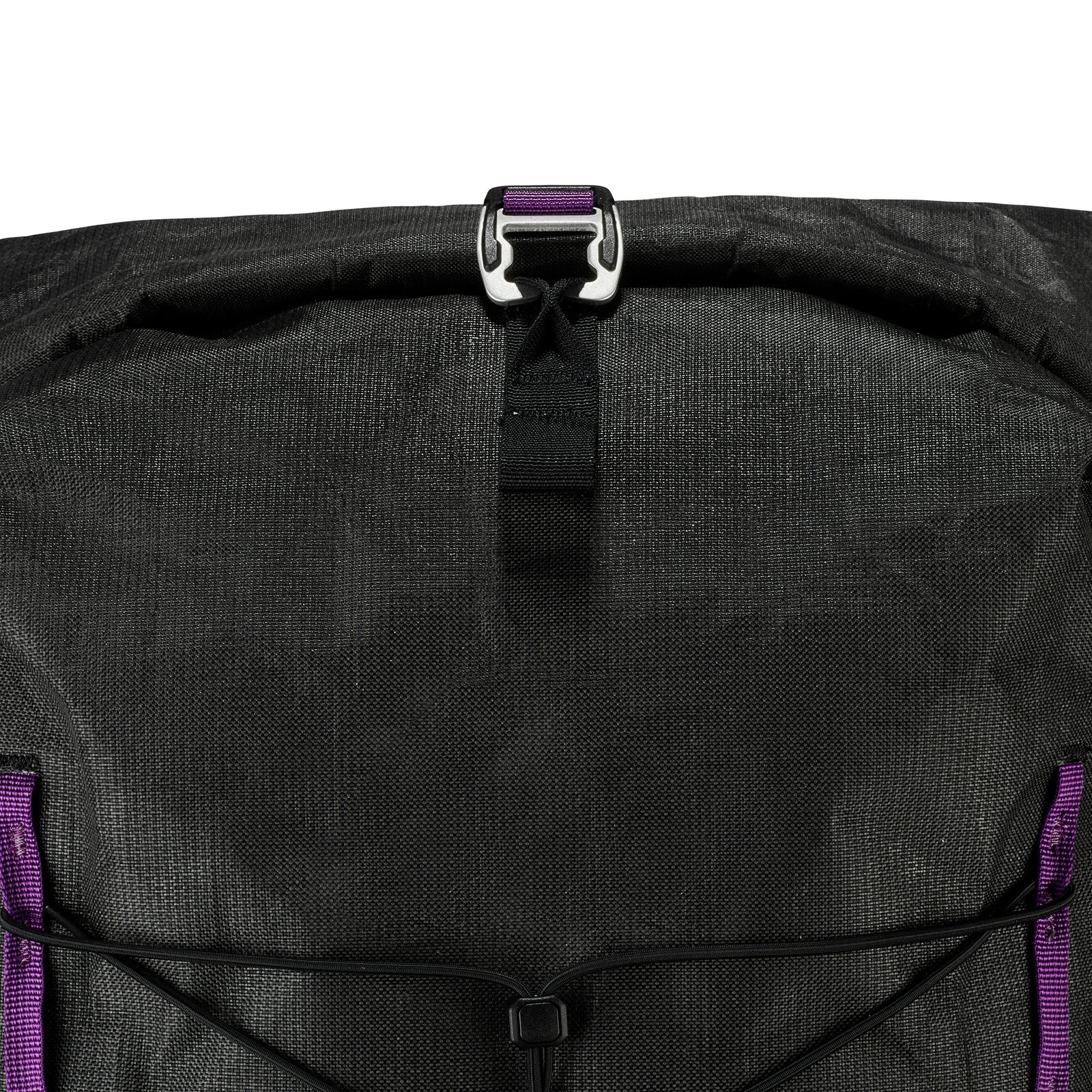 ZEMP001_K00K00_Challenger_28_Backpack_Black_6.jpg