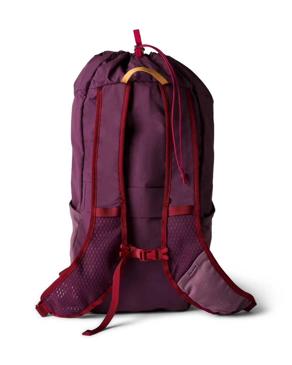 f26-u-empacable-16l-daypack-acai-b-r_1200x.webp