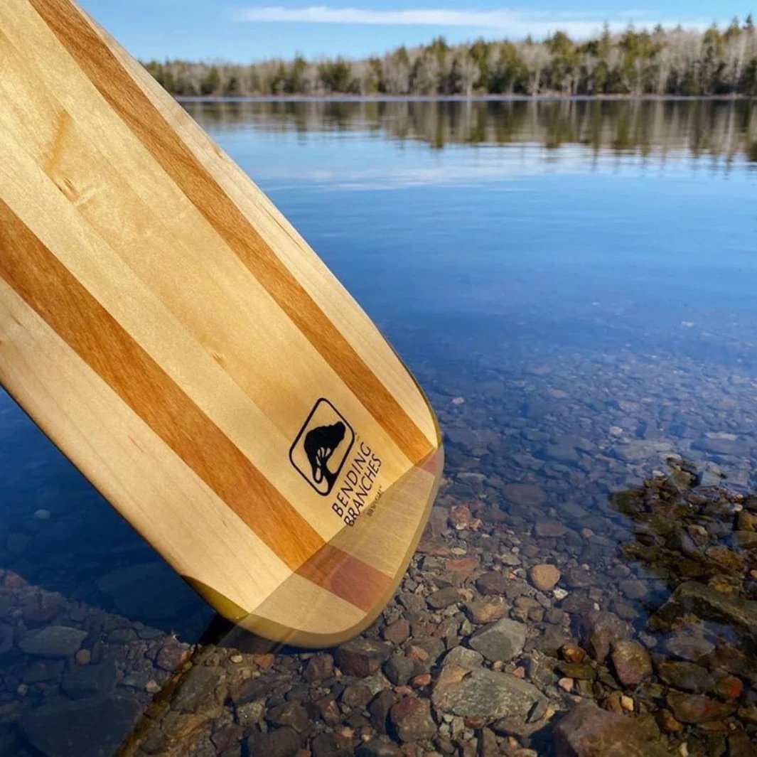 bending-branches-bb-special-canoe-paddle-lifestyle-2.jpeg