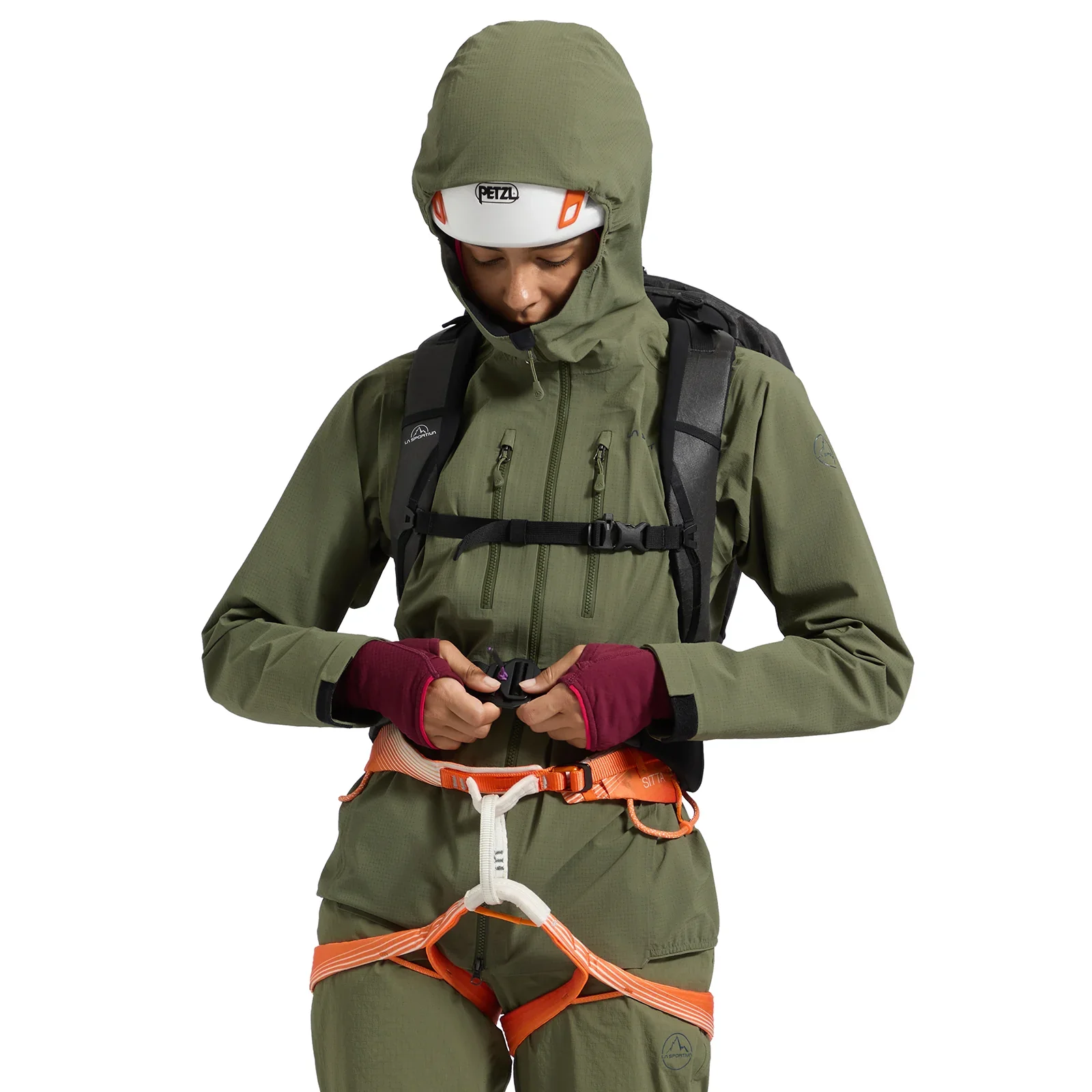 ZEMP001_K00K00_Challenger_28_Backpack_Black_15.webp