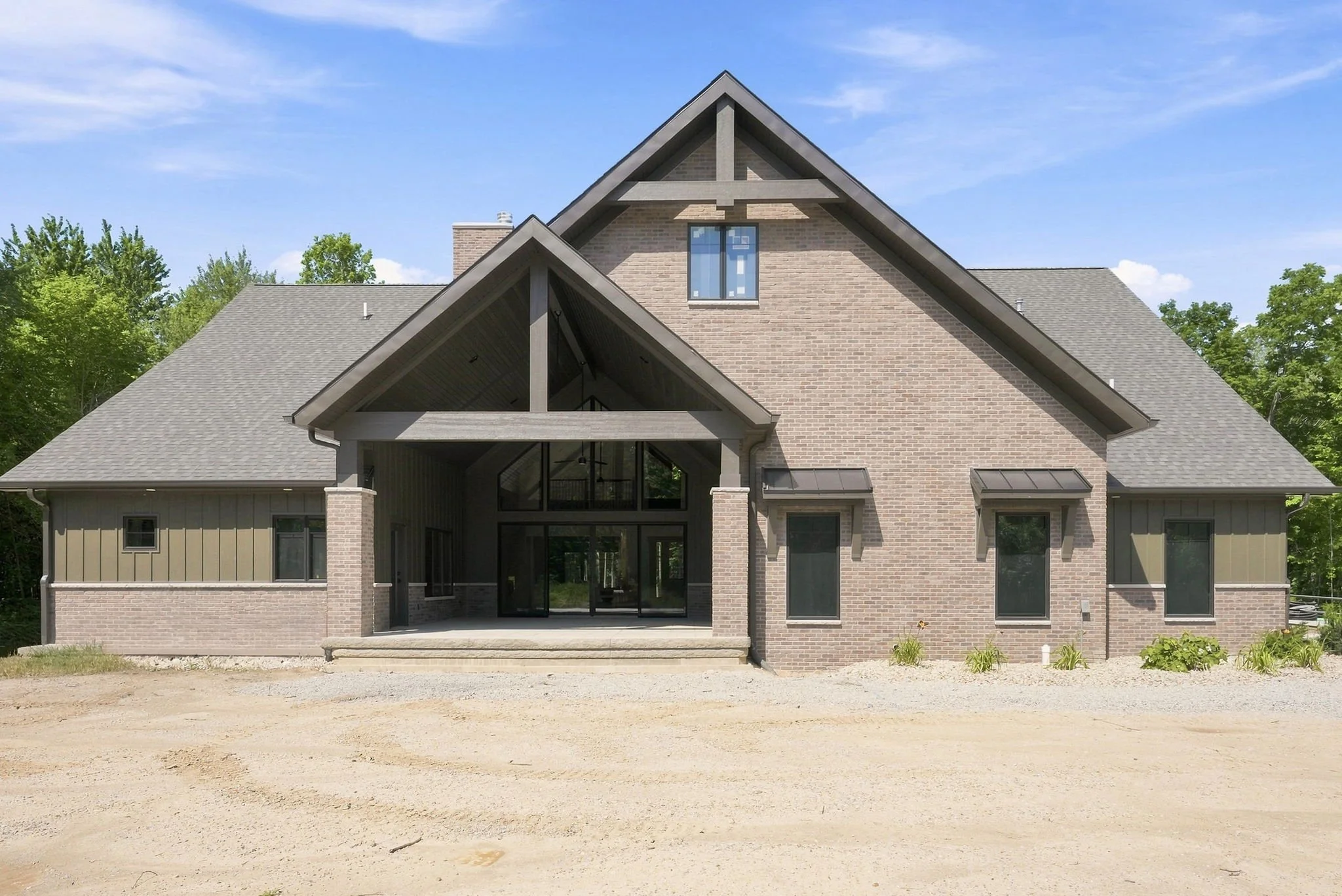 13-web-or-mls-18906 Hand Rd-22.jpg