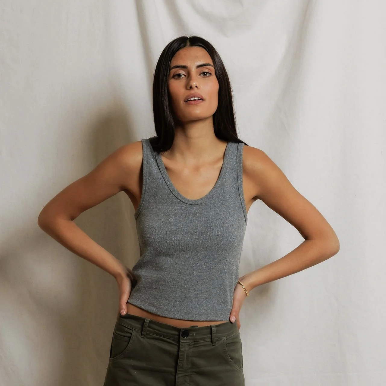 blondie_dark_heather_grey_june_26_ (7).jpeg