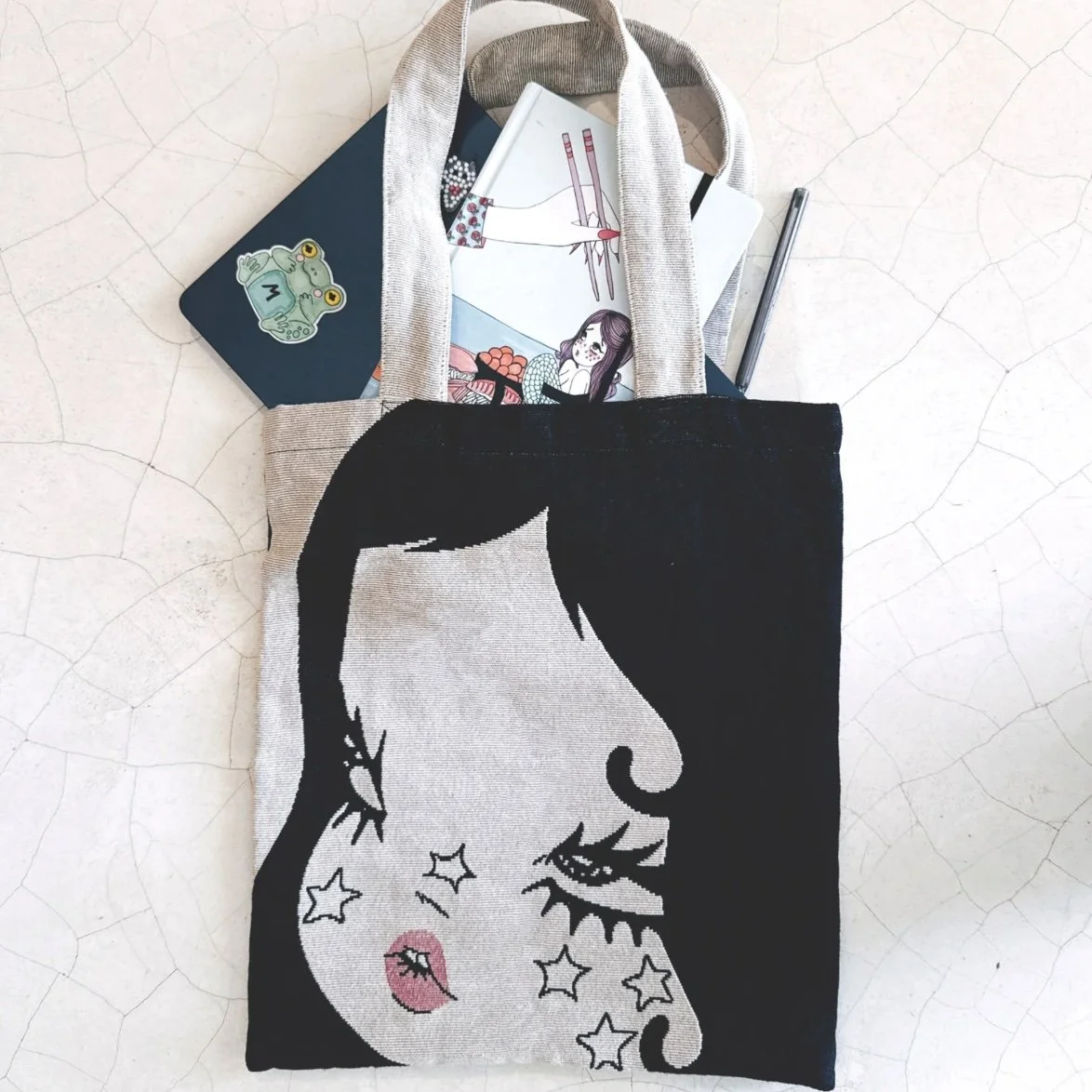 VALFRÉ INFINITO WOVEN TOTE