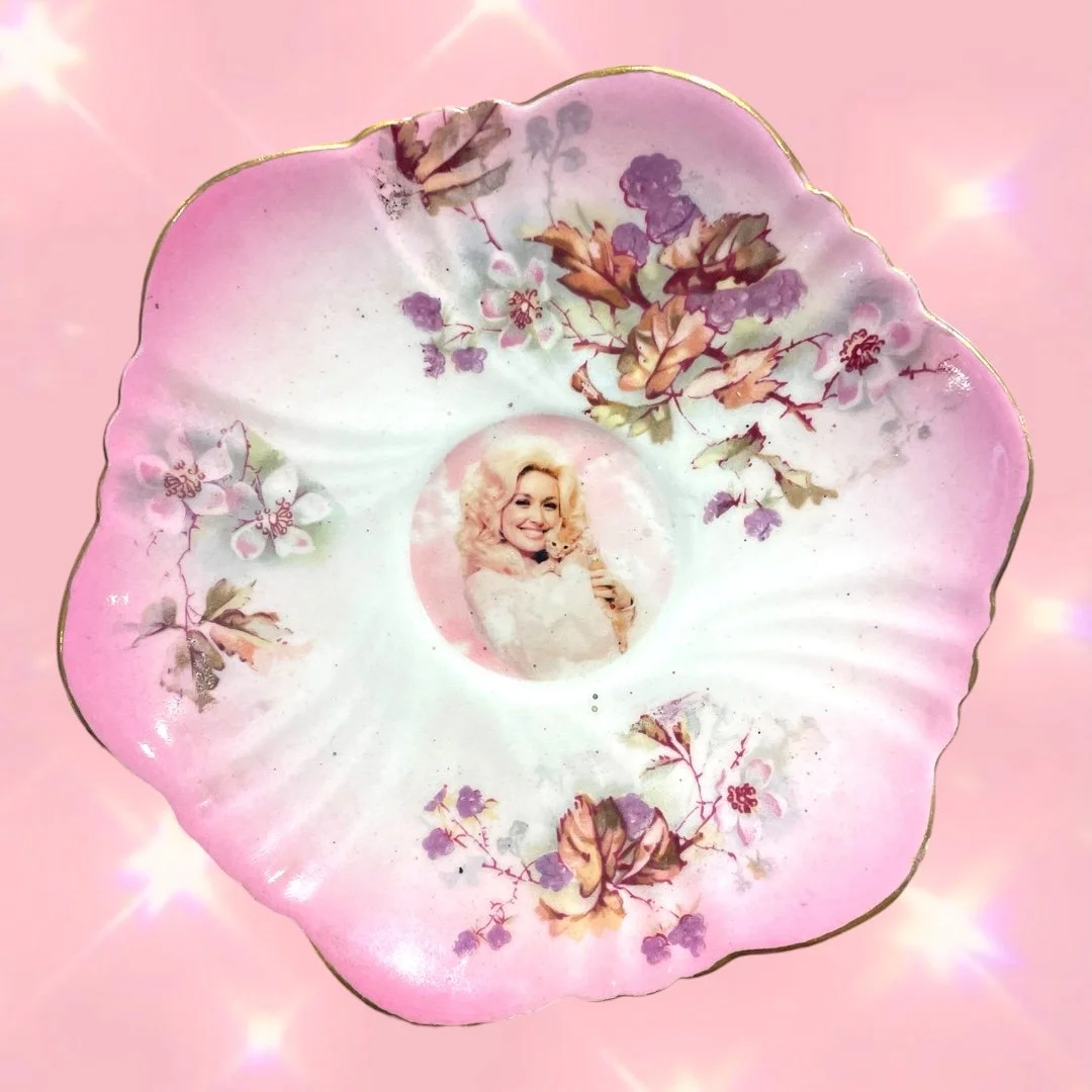 DOLLY PARTON CATCHALL