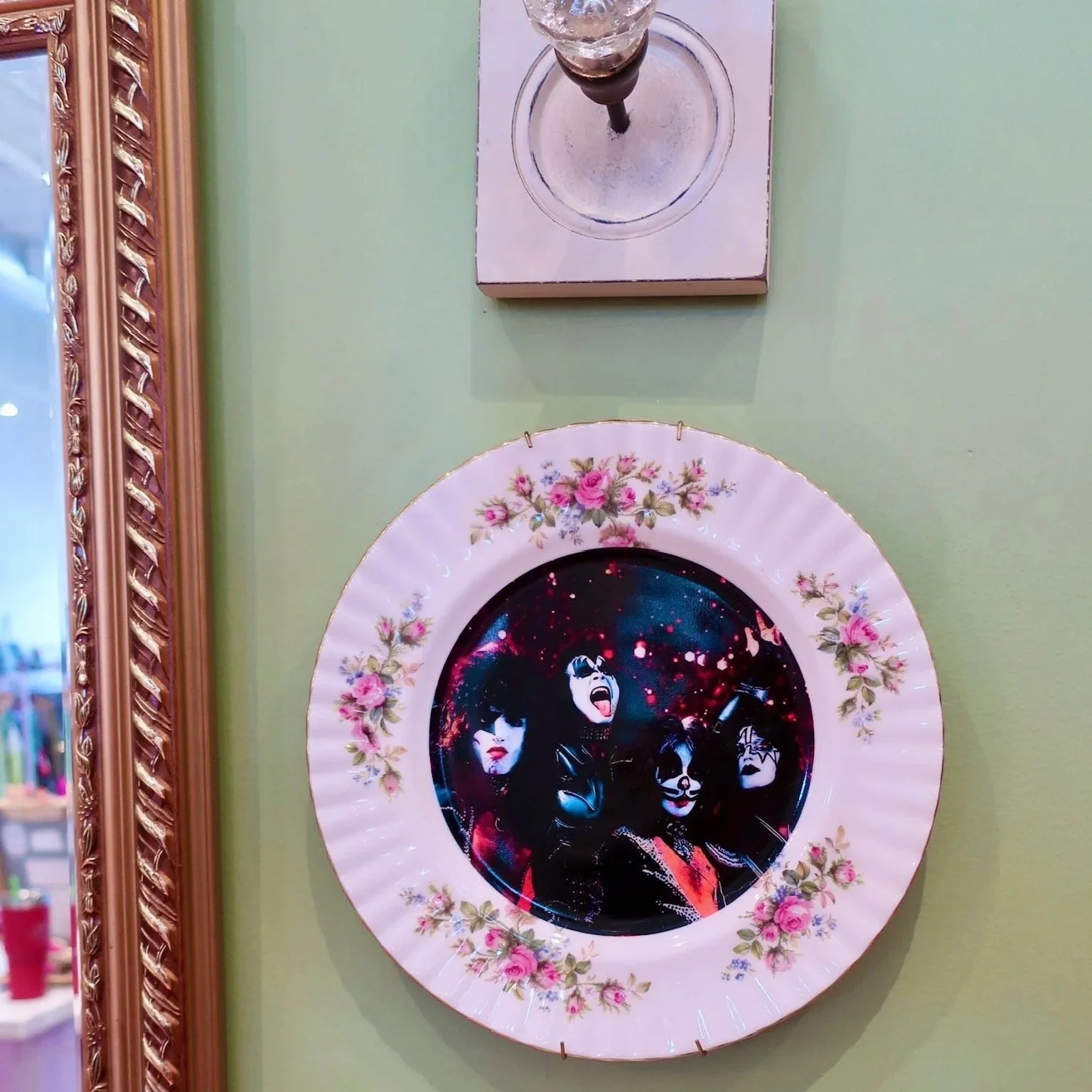 KISS LARGE PLATE