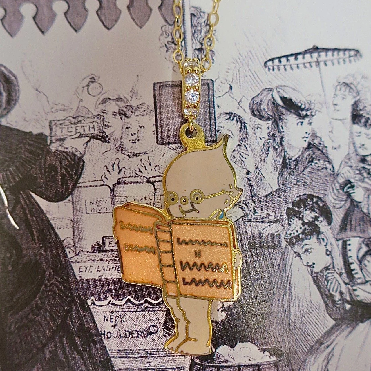 VINTAGE SMARTY KEWPIE NECKLACE