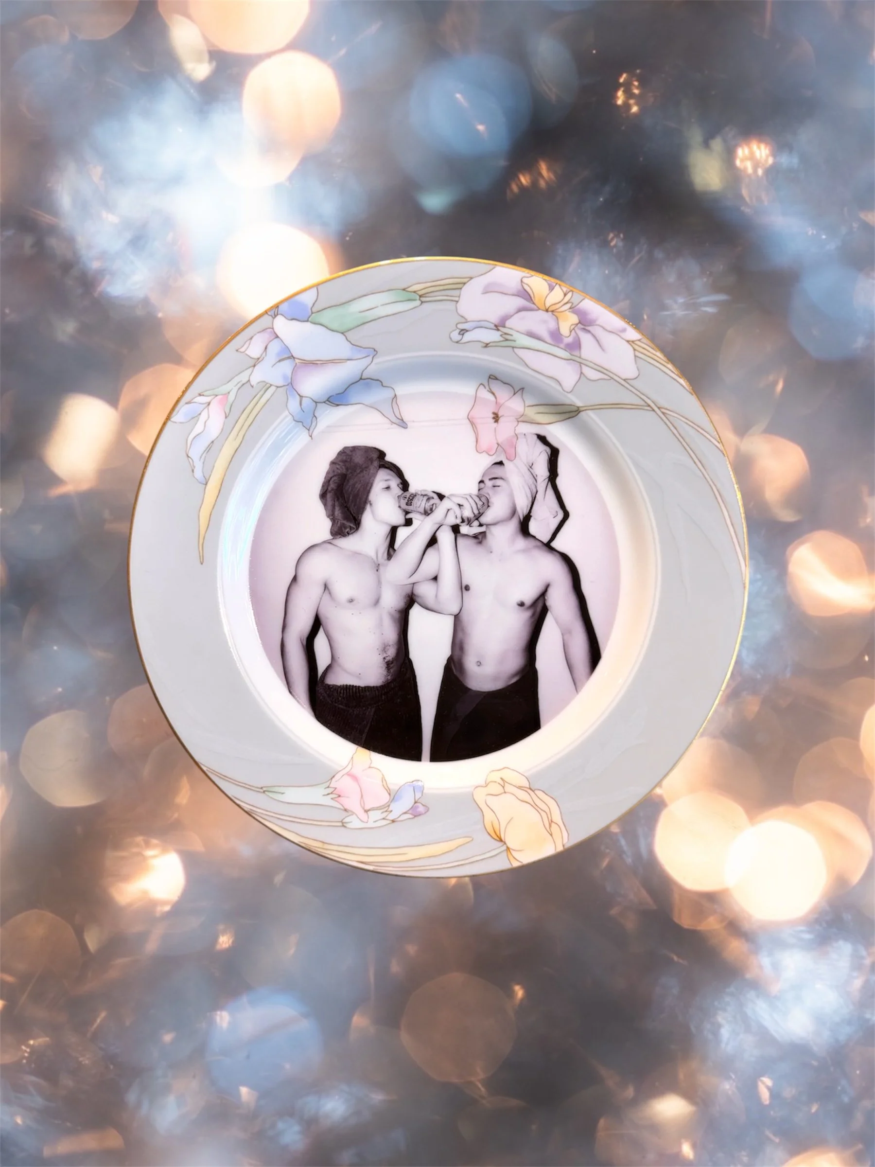 HEATED RIVALRY FLORAL PLATE