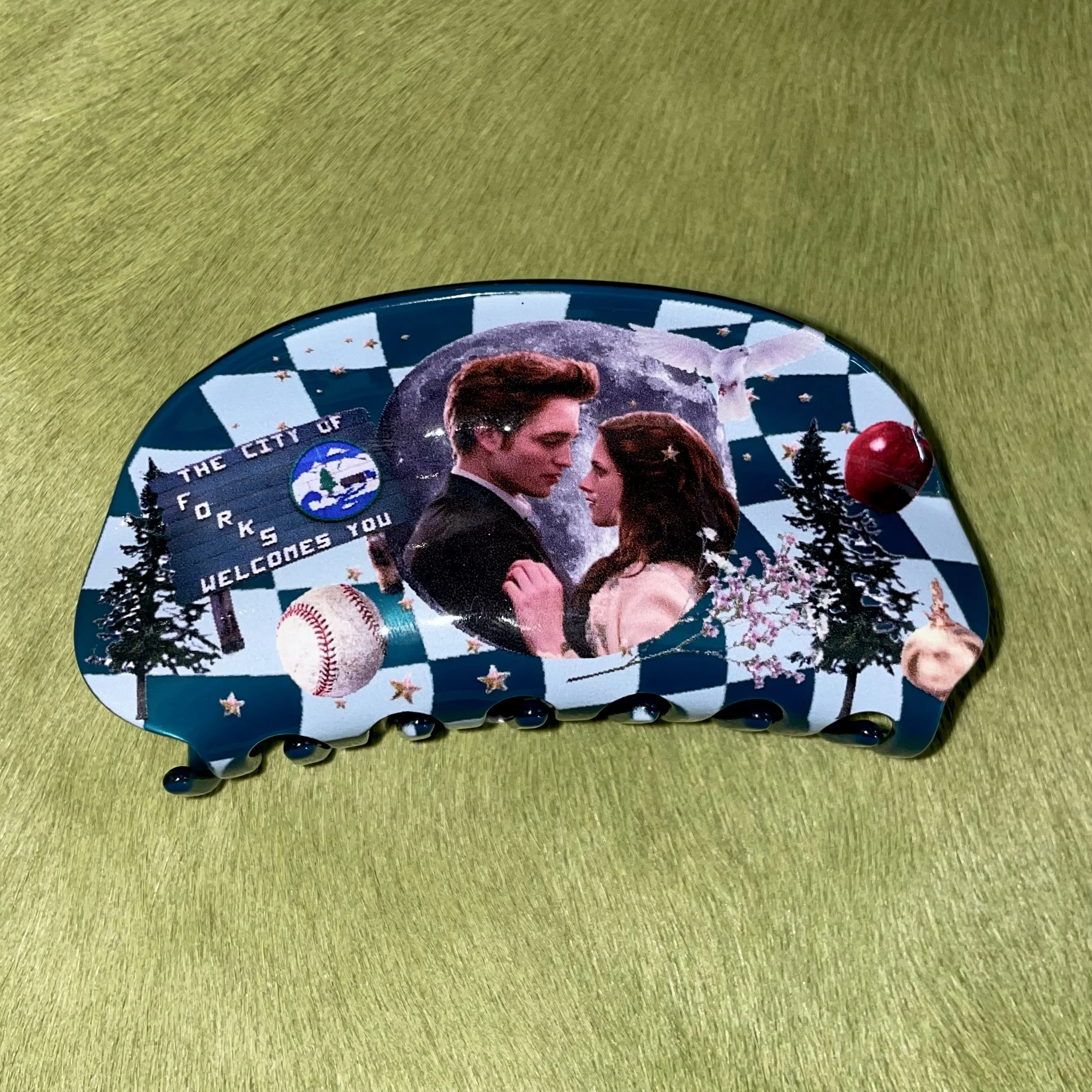 TWILIGHT COLLAGE CLIP HAIR CLIP