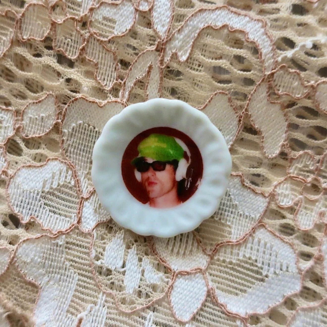 JACOB ELORDI MINI PLATE MAGNET 🎧