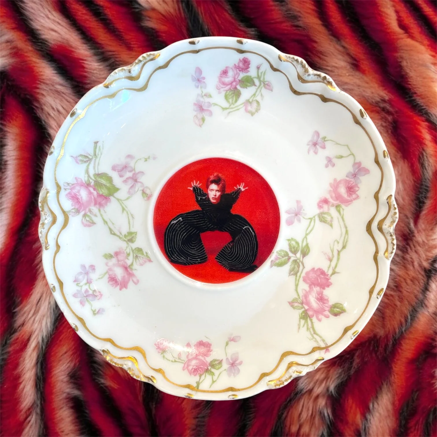 DAVID BOWIE SMALL PLATE