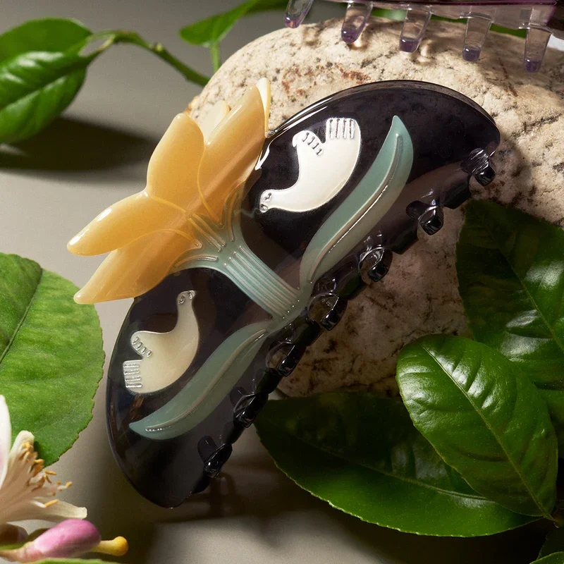 TWIN BIRDS HAIR CLIP