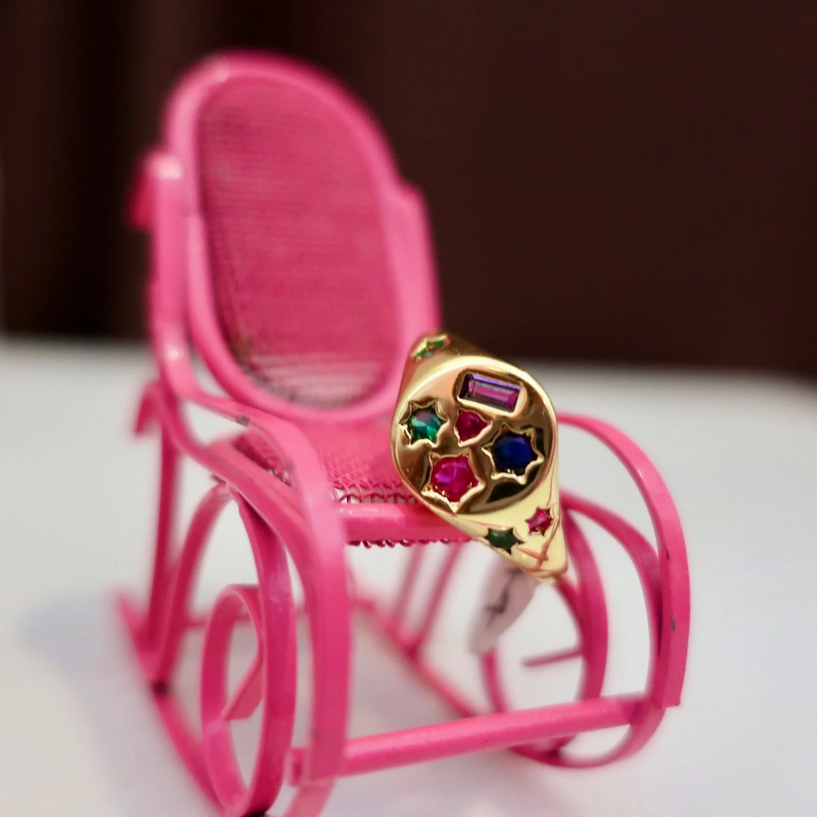 GEM SIGNET RING