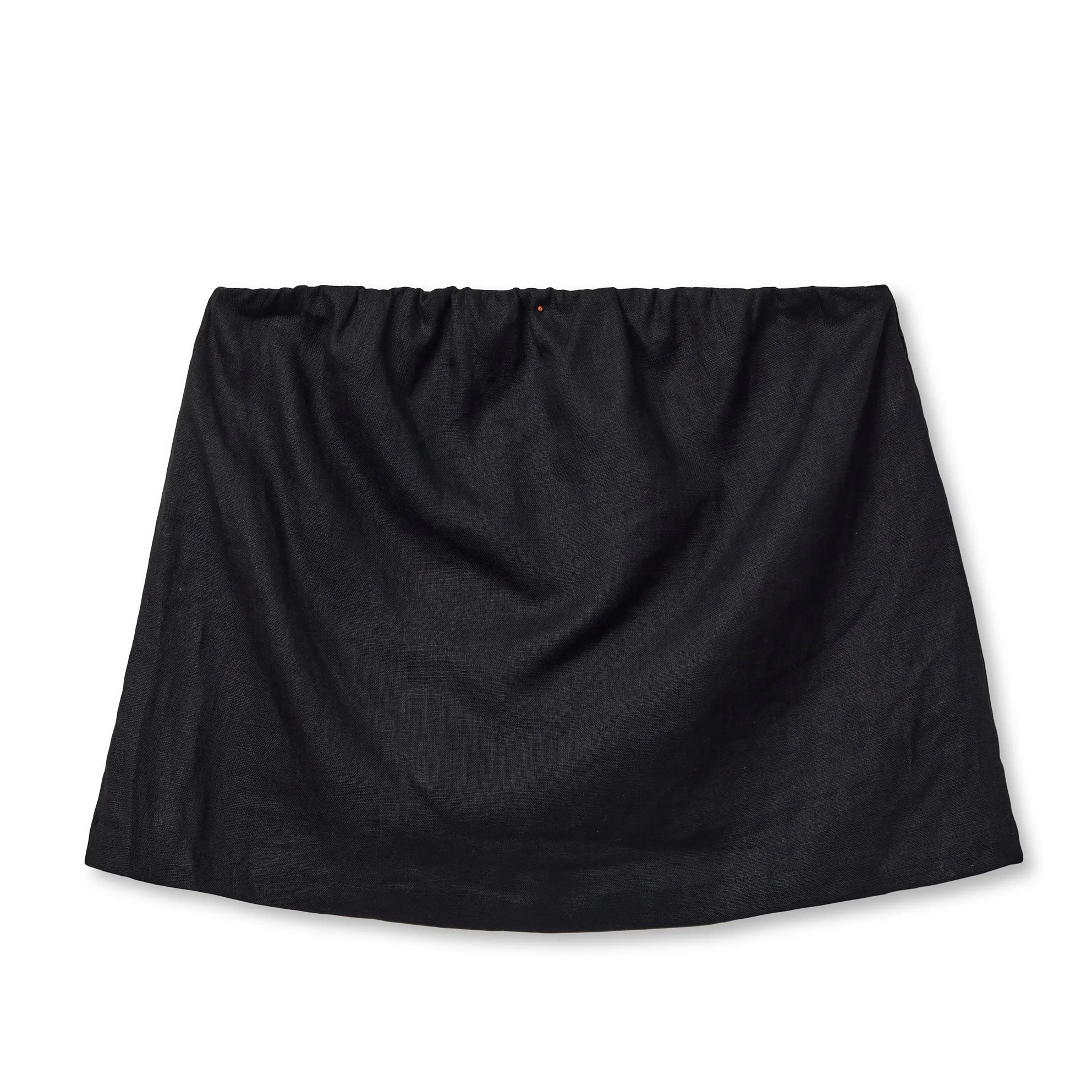 gianna_true_black_hanging_flat_april_26.jpeg
