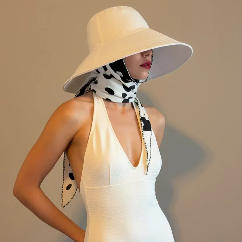 SunHatWhitePolka_7f68ac27-bc06-4813-9936-dba2fe400cb0.heic.png