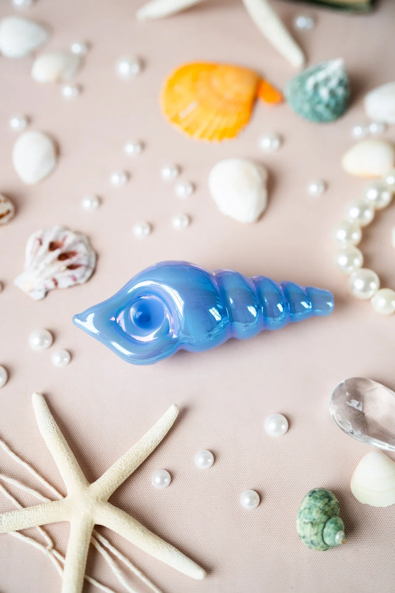 IRIDESCENT SEASHELL PIECE