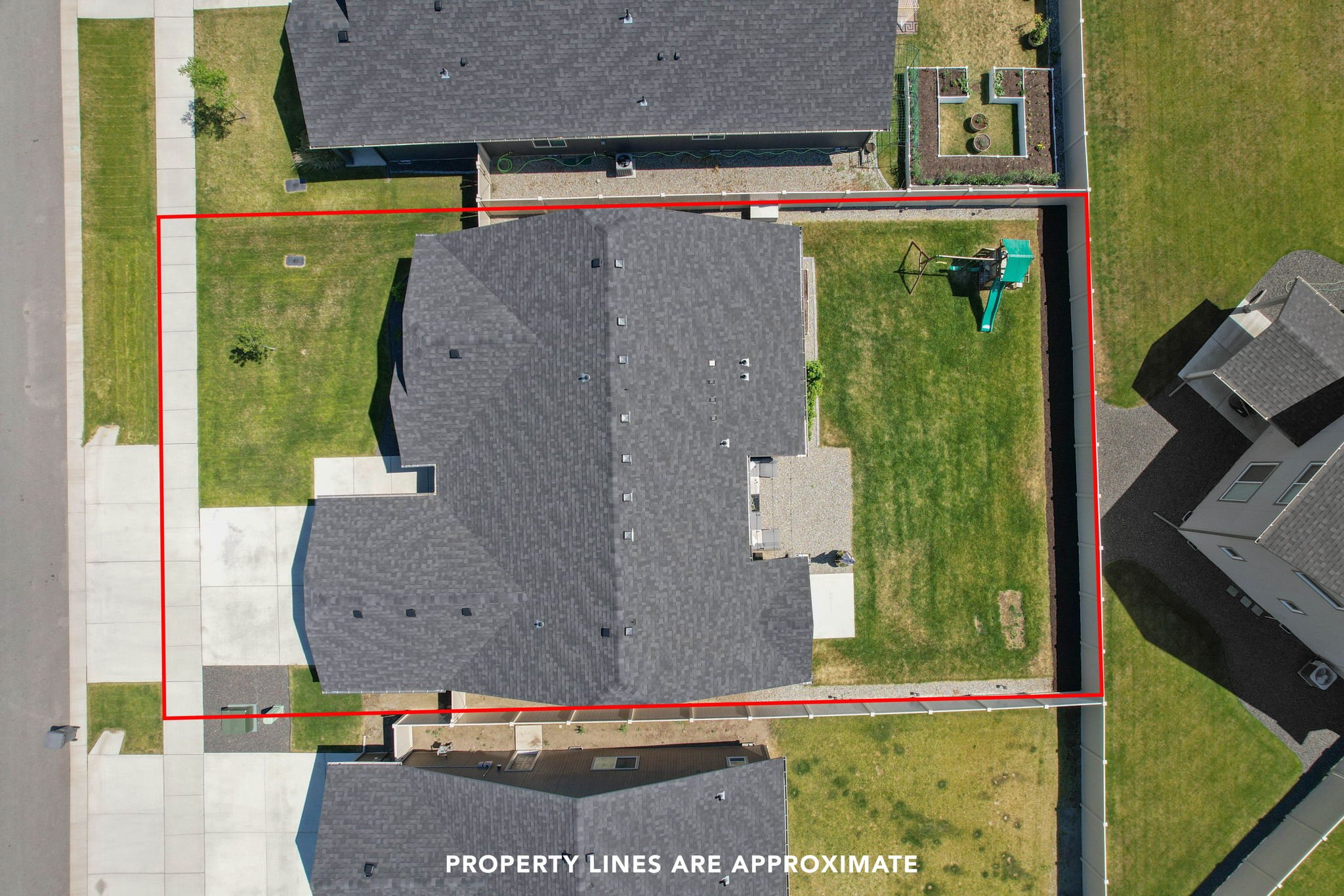 Inside-Spokane- Sanson Ave-40-Property Line.jpg