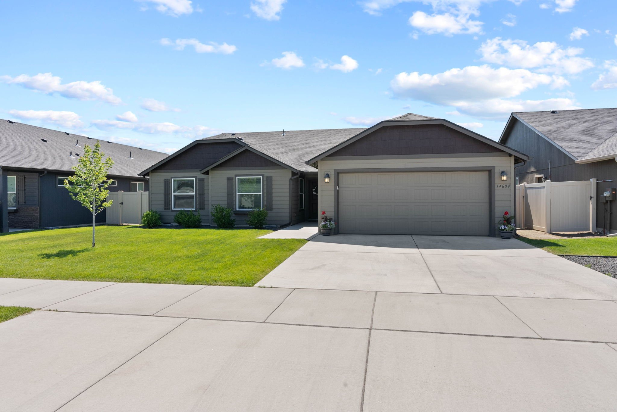 Inside-Spokane- Sanson Ave-3.jpg