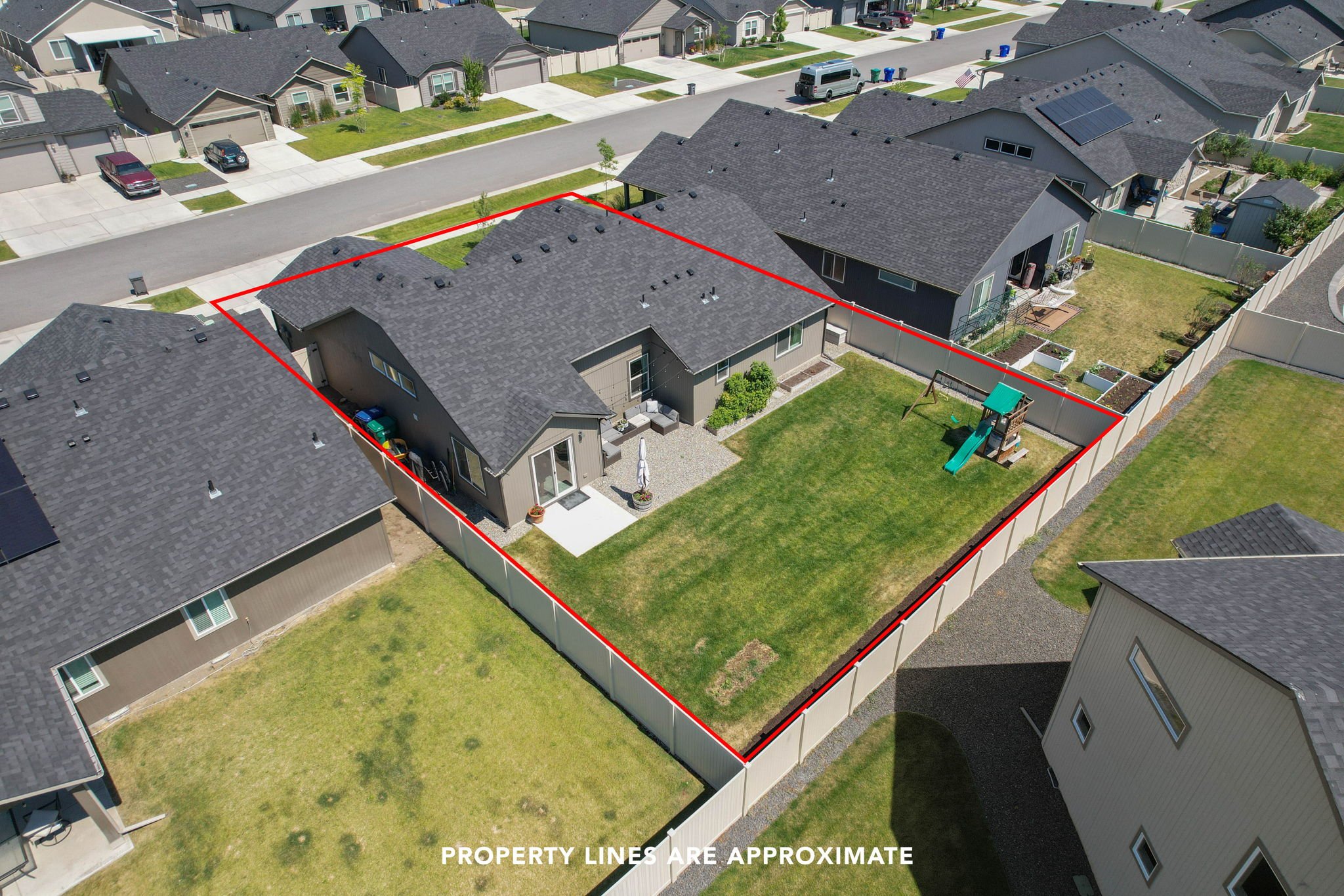 Inside-Spokane- Sanson Ave-41-Property Line.jpg