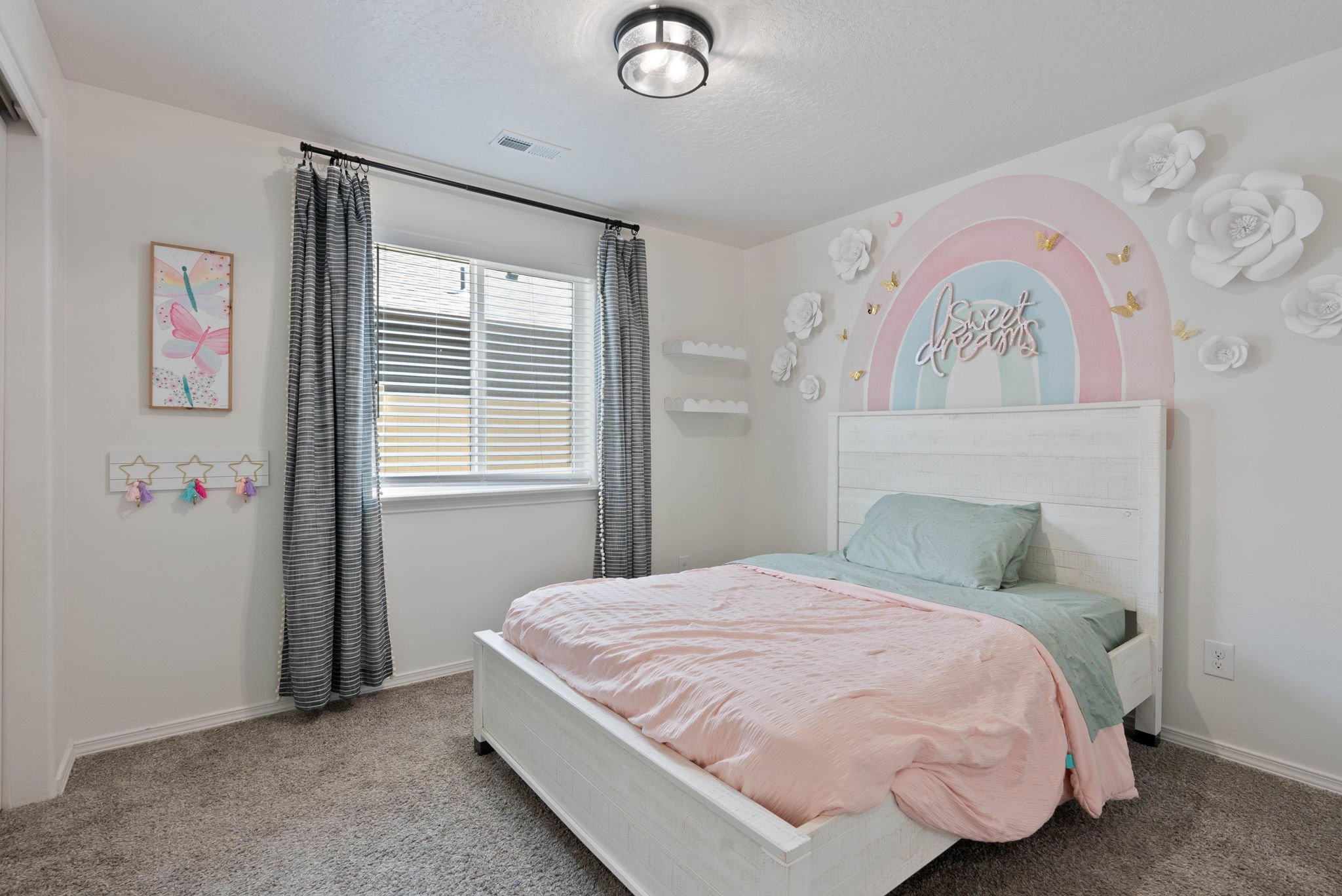 Inside-Spokane- Sanson Ave-28.jpg