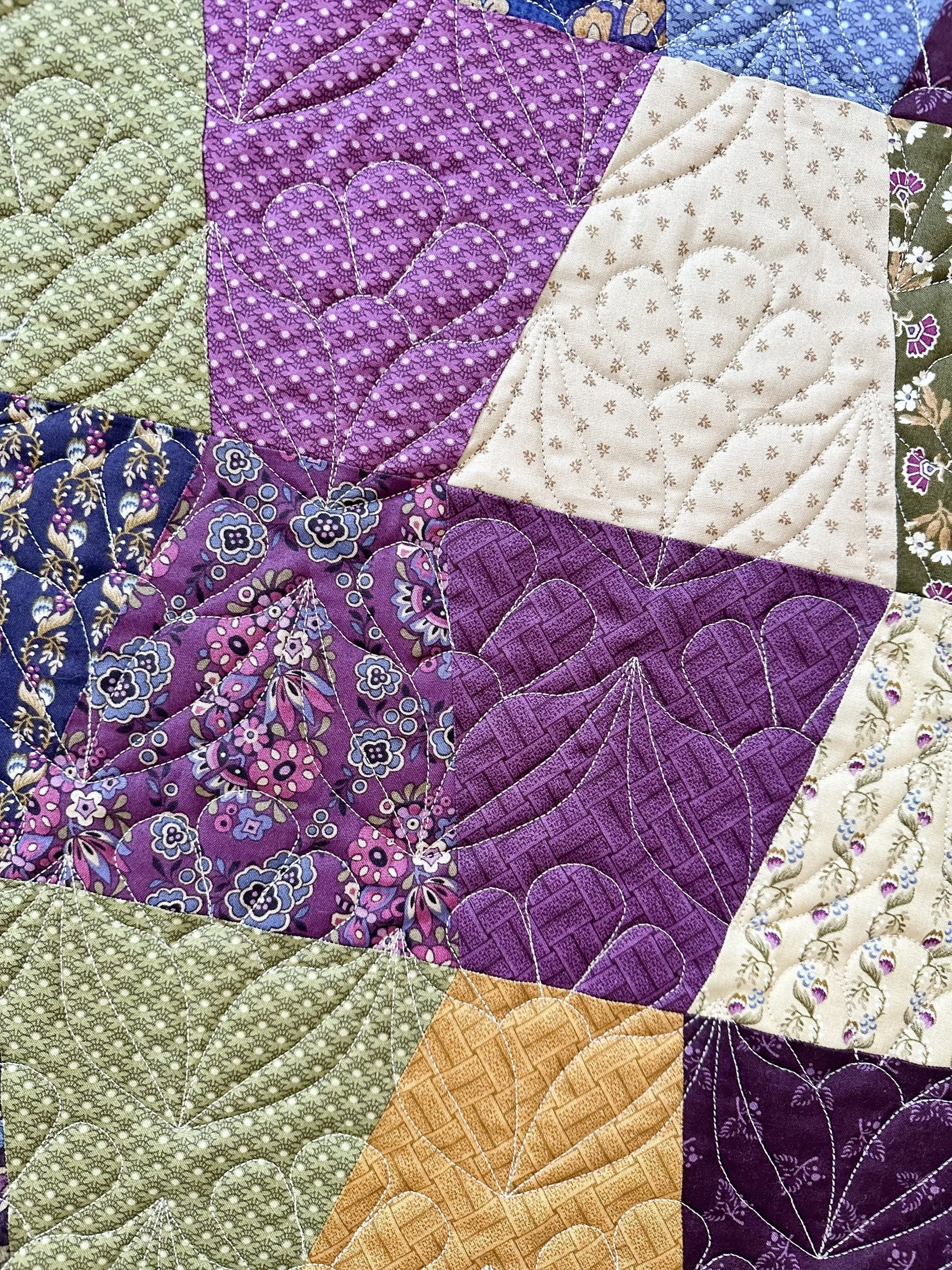Debbie’s Tumbler Quilts