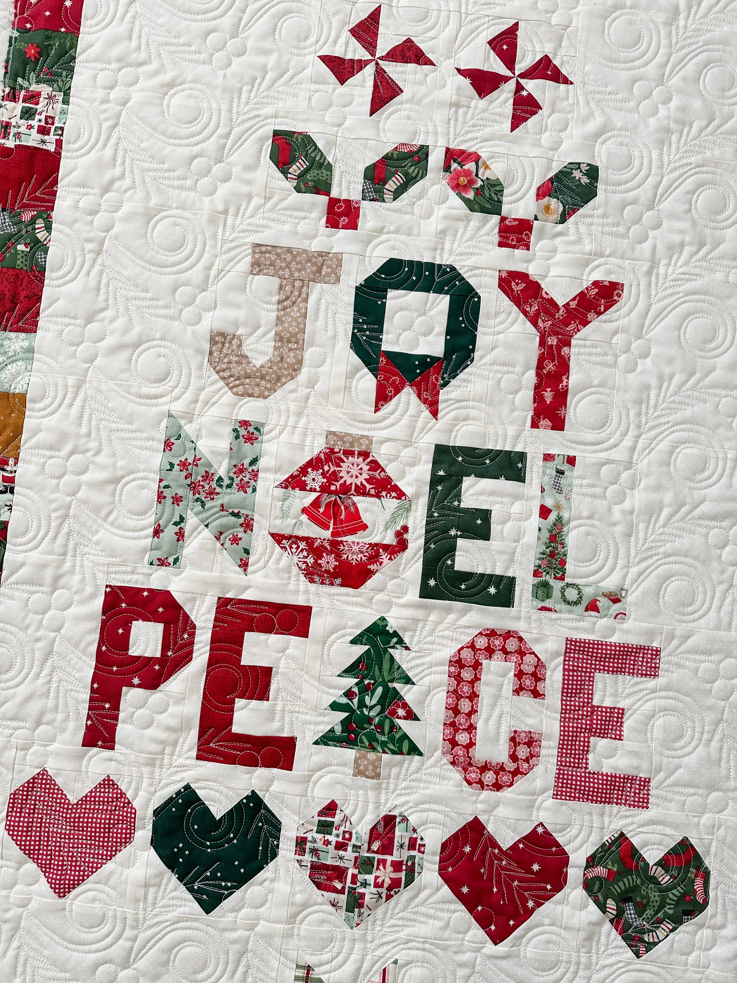 Nancy’s Glad Tidings Quilt