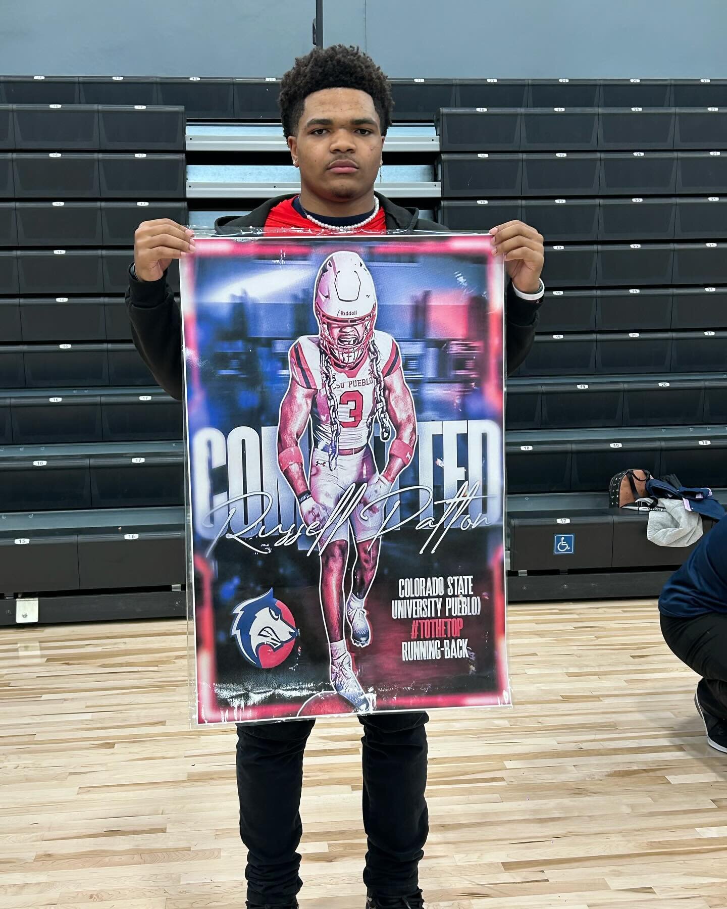 True Black Excellence🏆We had the first student to completely finish the 10 Toes Down program💪🏾 

Russell Patton signed to @csupfootball &amp; they&rsquo;re gaining a phenomenal athlete who&rsquo;s ready to get after it!🫵🏾 Congratulations Russell