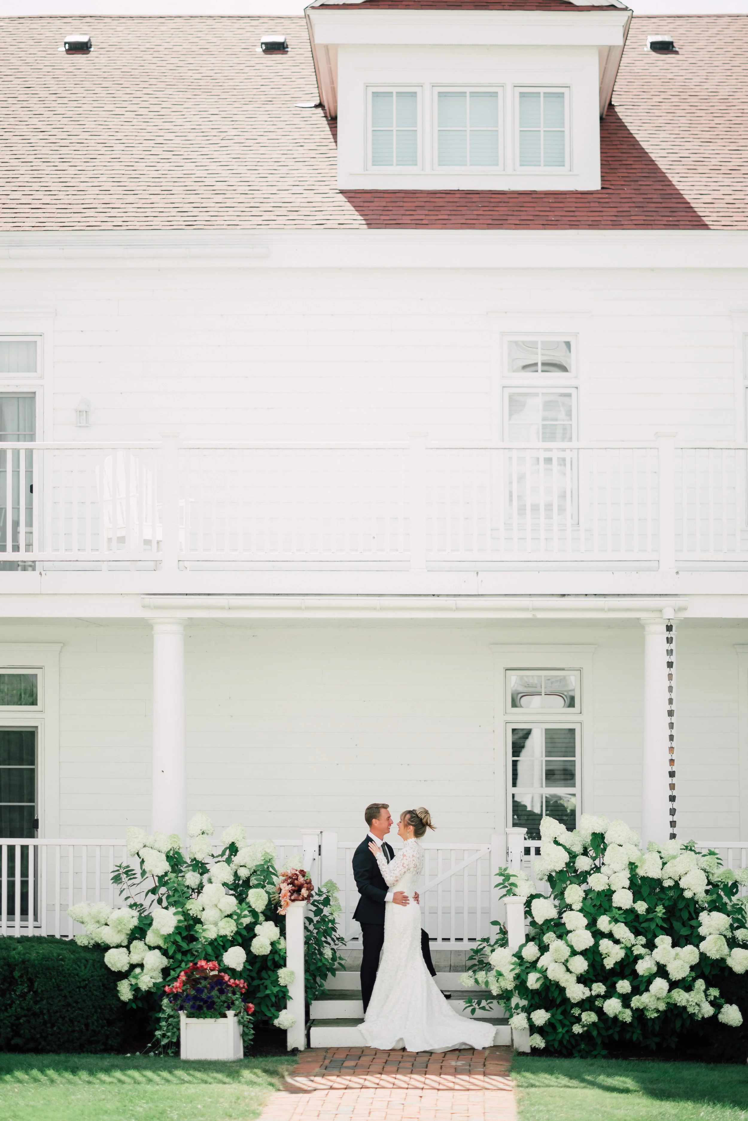 CASSIDY + TYLER - SNEAK PEEKS-90.jpg