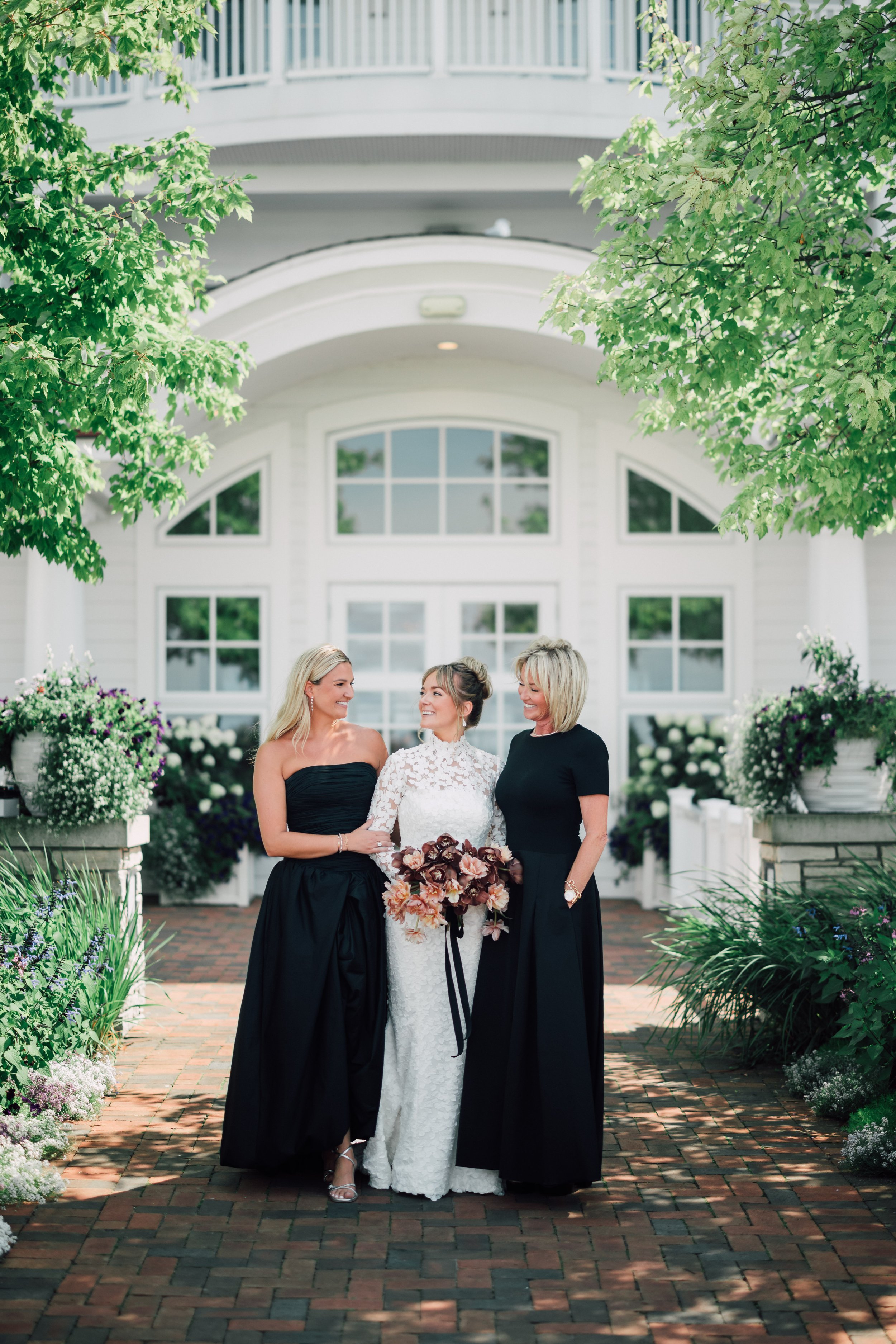 CASSIDY + TYLER - SNEAK PEEKS-83.jpg