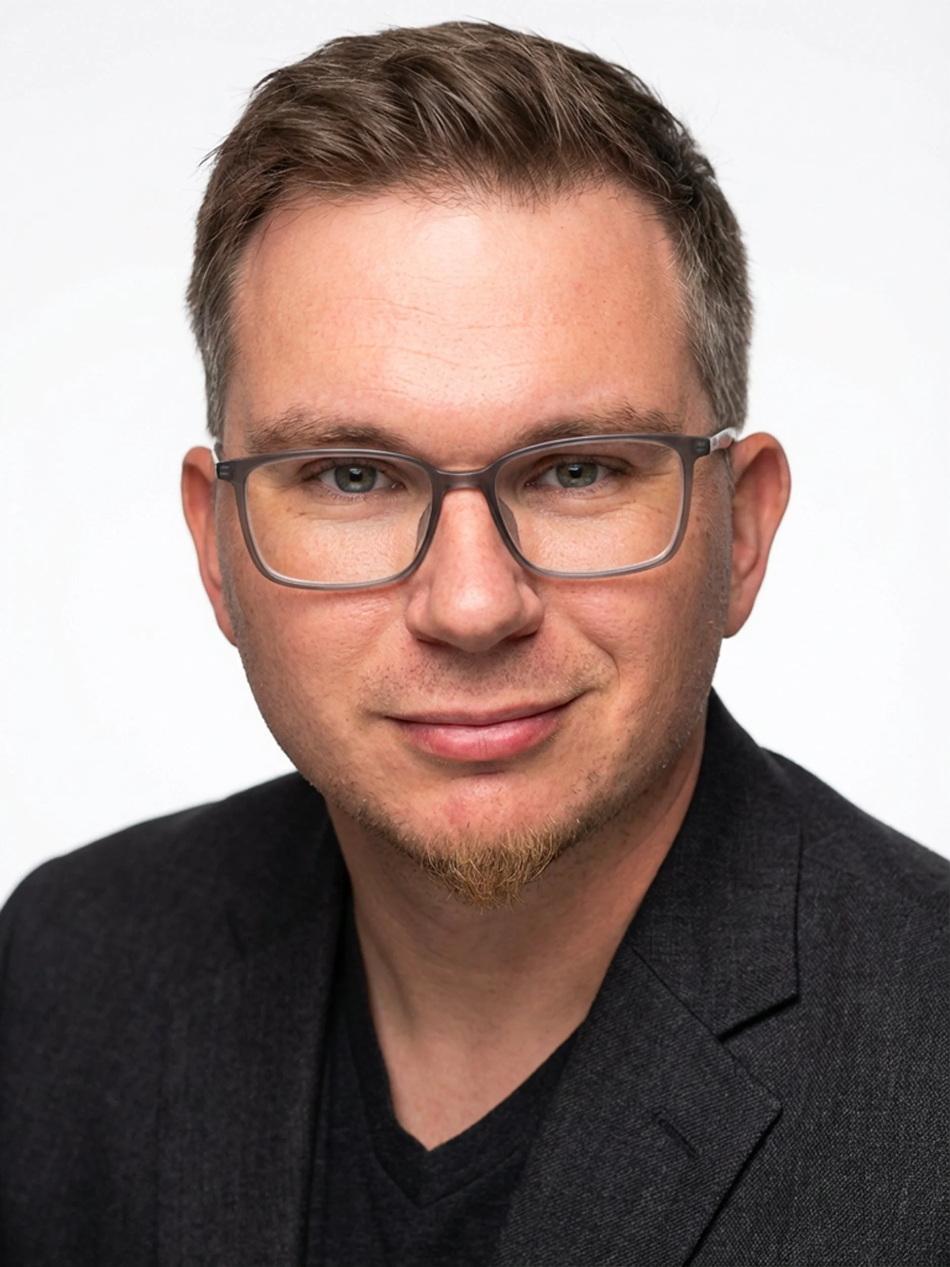 Headshot of photographer, Curtis Harsh.