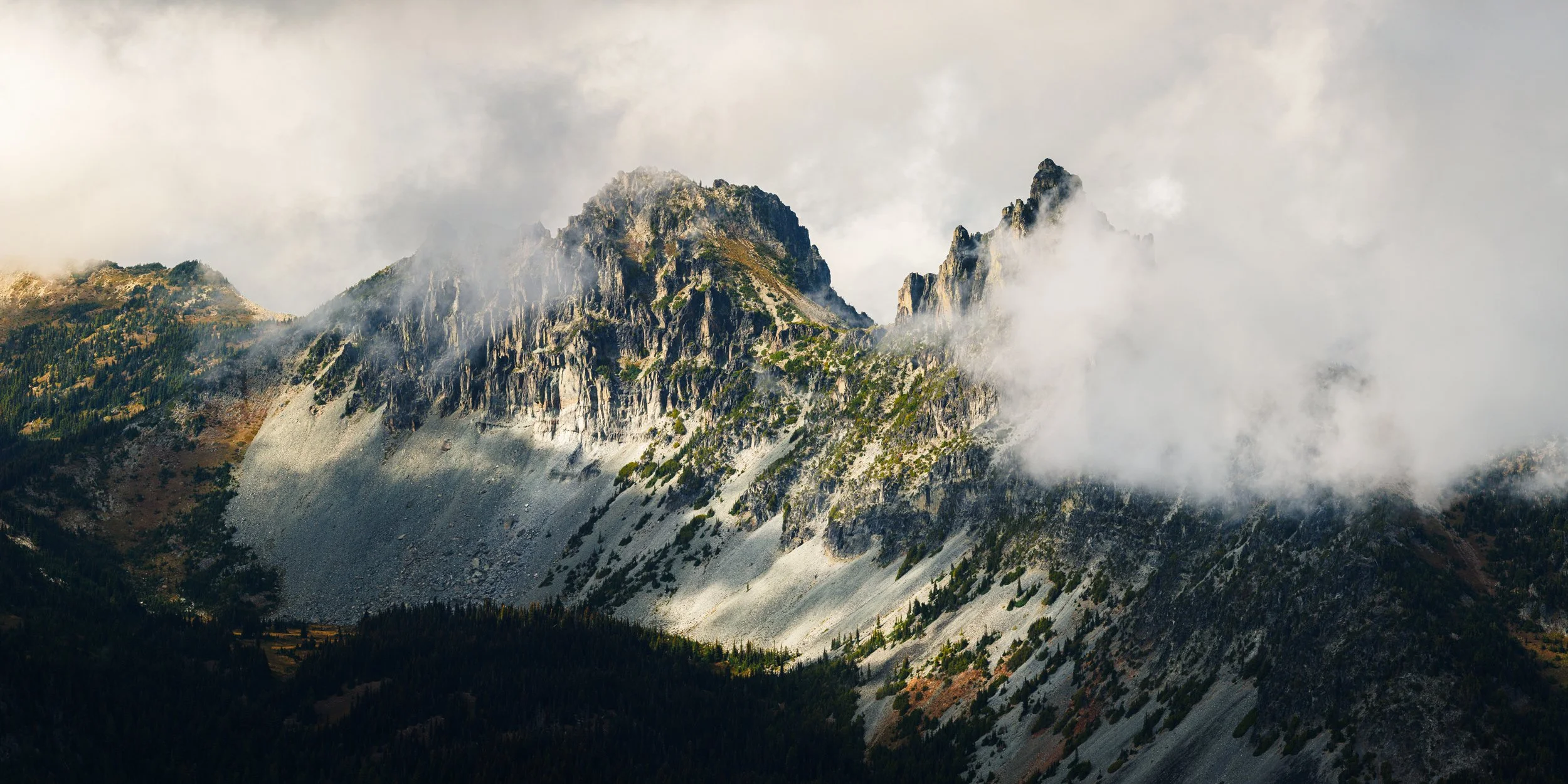 Mount-Sluiskin-In-Fog-Mount-Rainier-National-Park.jpg