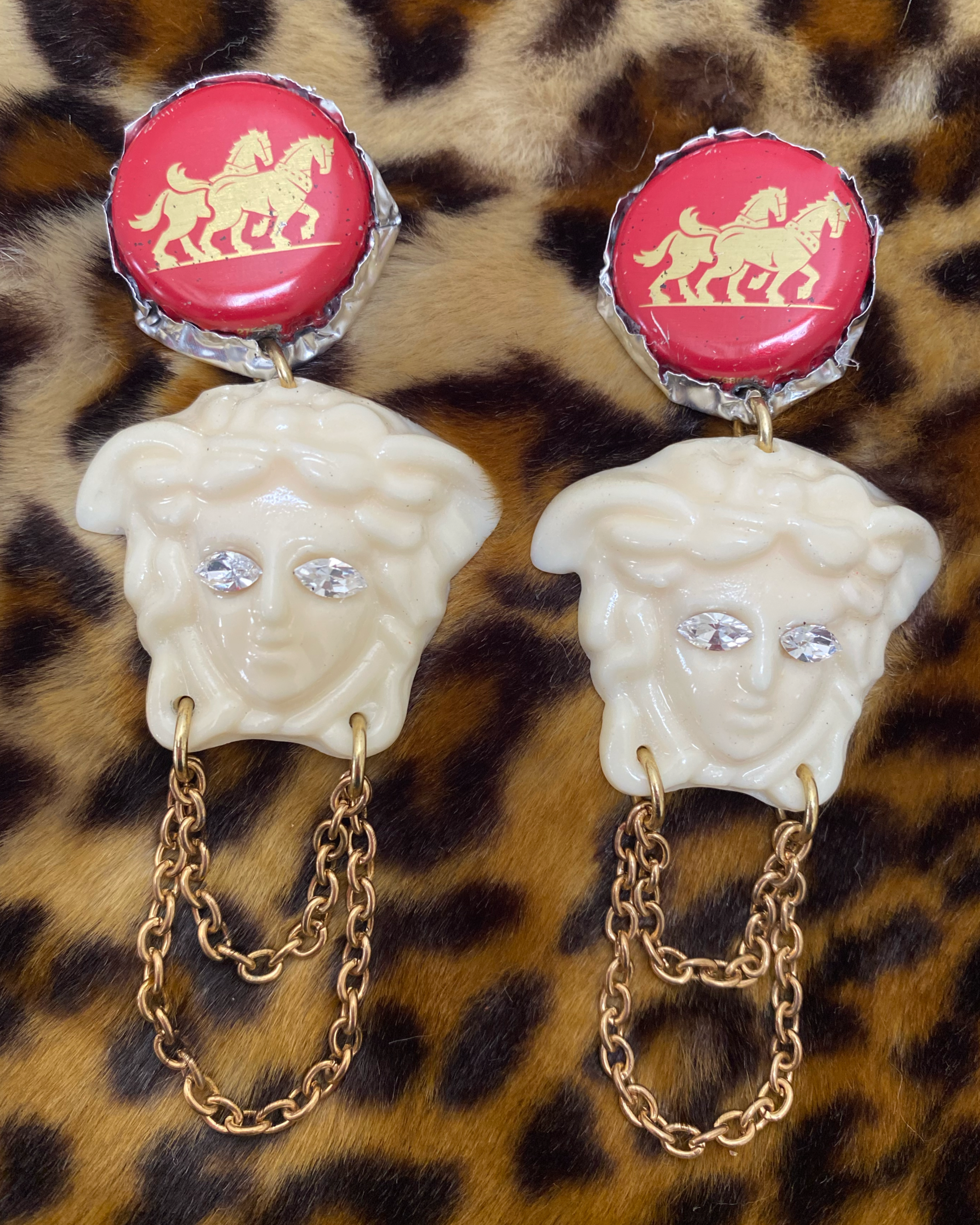 Cheers Gianni! - Carlton Cream Gold Chain Earrings