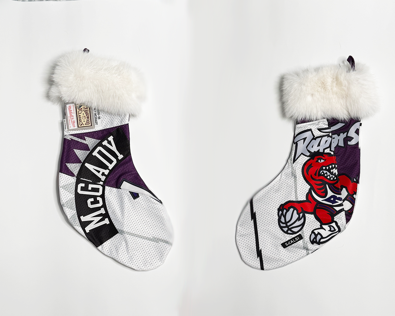 Christmas stockings 6.png