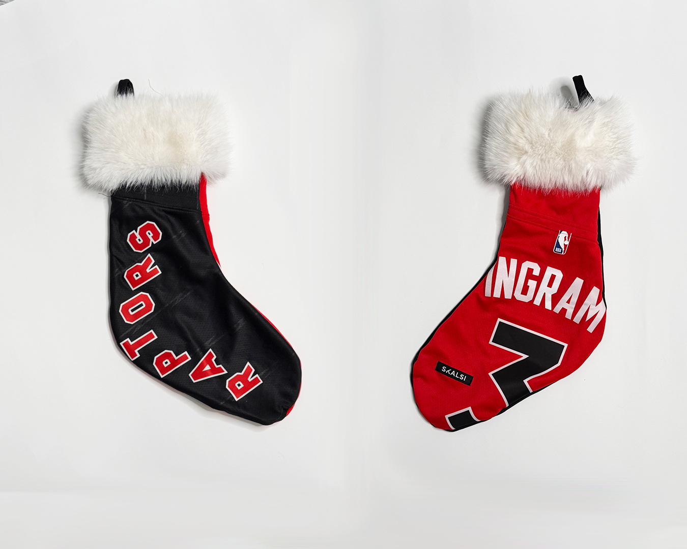 Christmas stockings 4.png