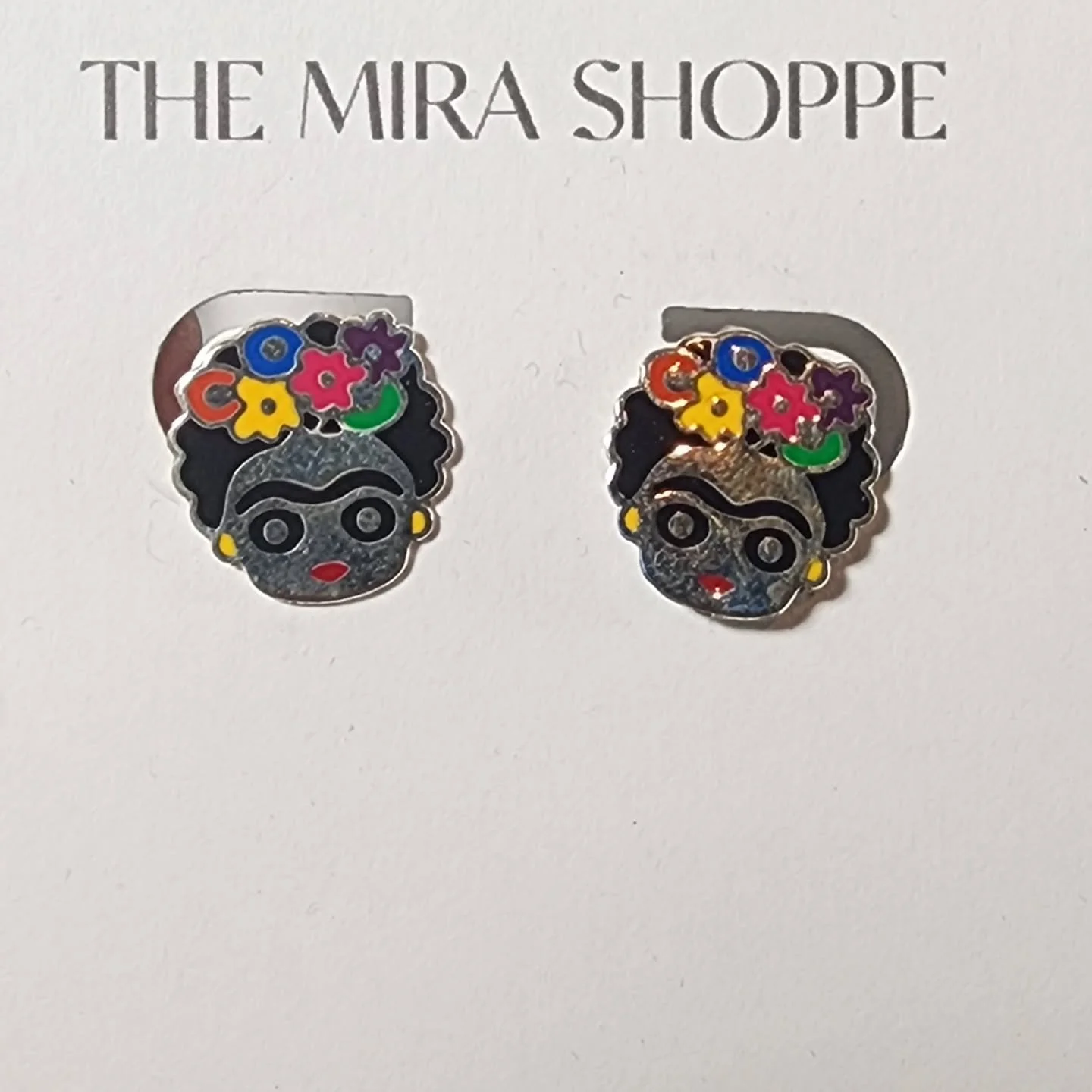 Haindpainted, 925 sterling silver one of a kind earrings. DM to order.  Friday Kahlo inspired. 

Perfect for artists, teens and preteen

#TheMiraShoppe #jewelrywithpurpose #taxcosilver