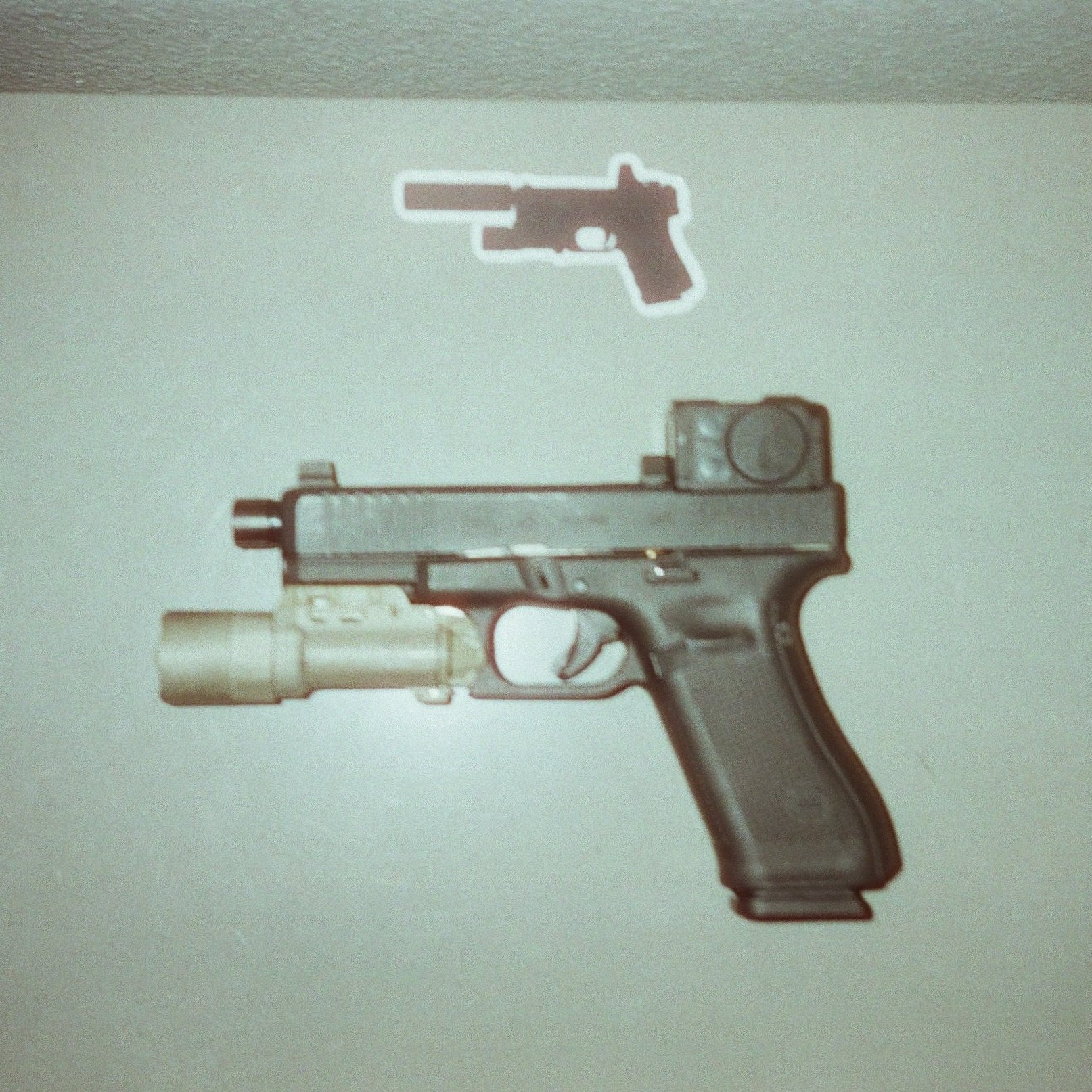 Glock 19 Sticker