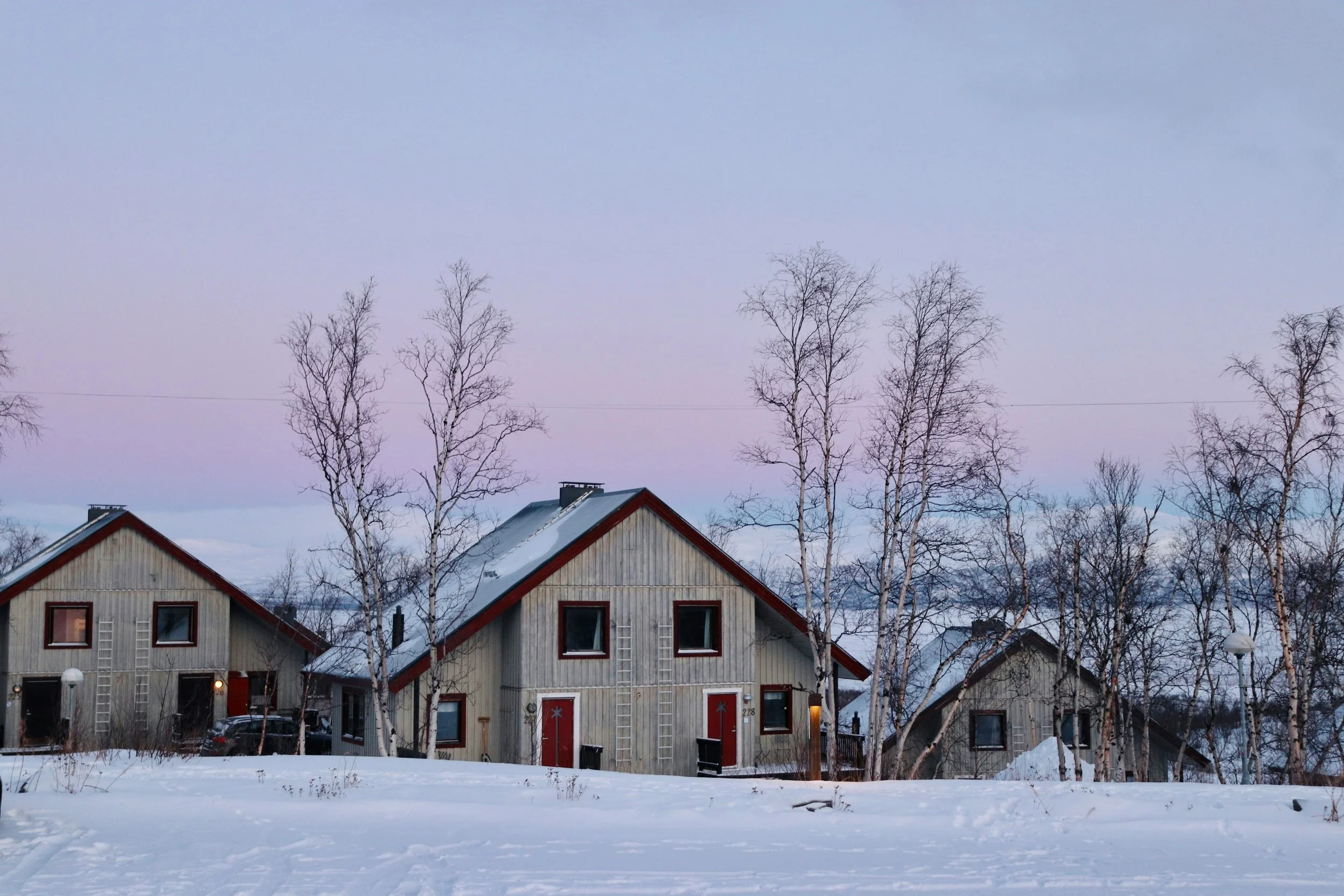 Swedish Photography Guide—Experience the Pink Skies