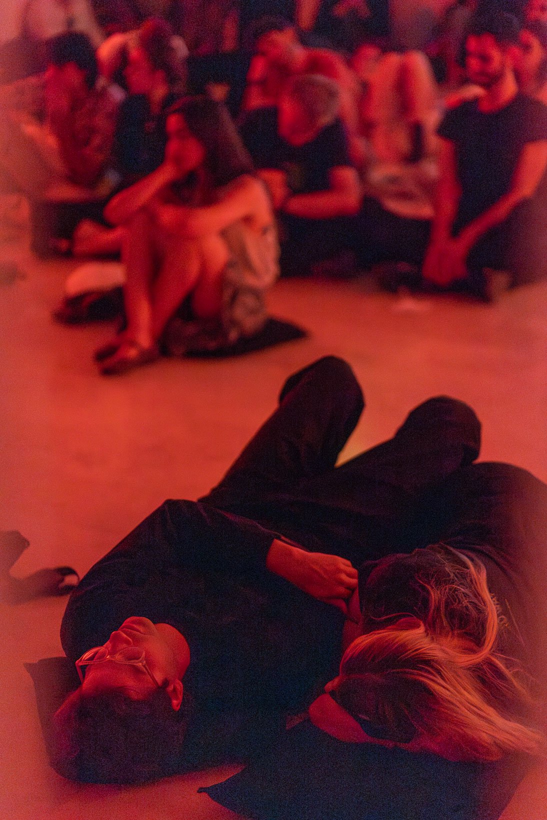 Ambra Viviani - Ho capito qualcosa ma lontano da tutto, radio drama / sound installation, Sala Helvetica Istituto Svizzero Roma - "I pomeriggi"
