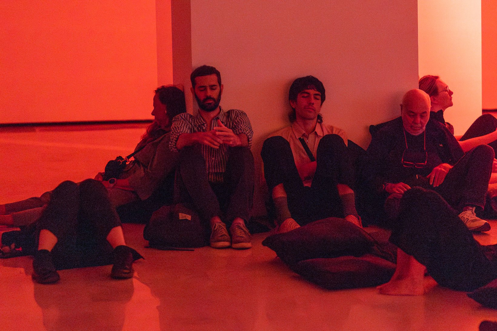 Ambra Viviani - Ho capito qualcosa ma lontano da tutto, radio drama / sound installation, Sala Helvetica Istituto Svizzero Roma
