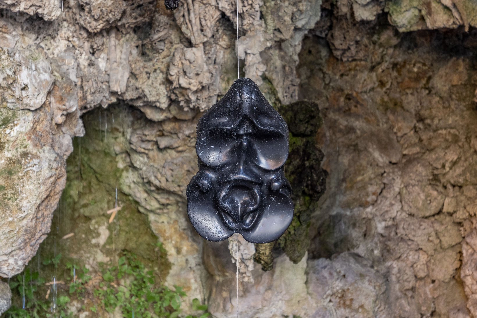Ambra Viviani - Even dust used to be other things, marquina marble sculpture, 2025, Istituto Svizzero Roma